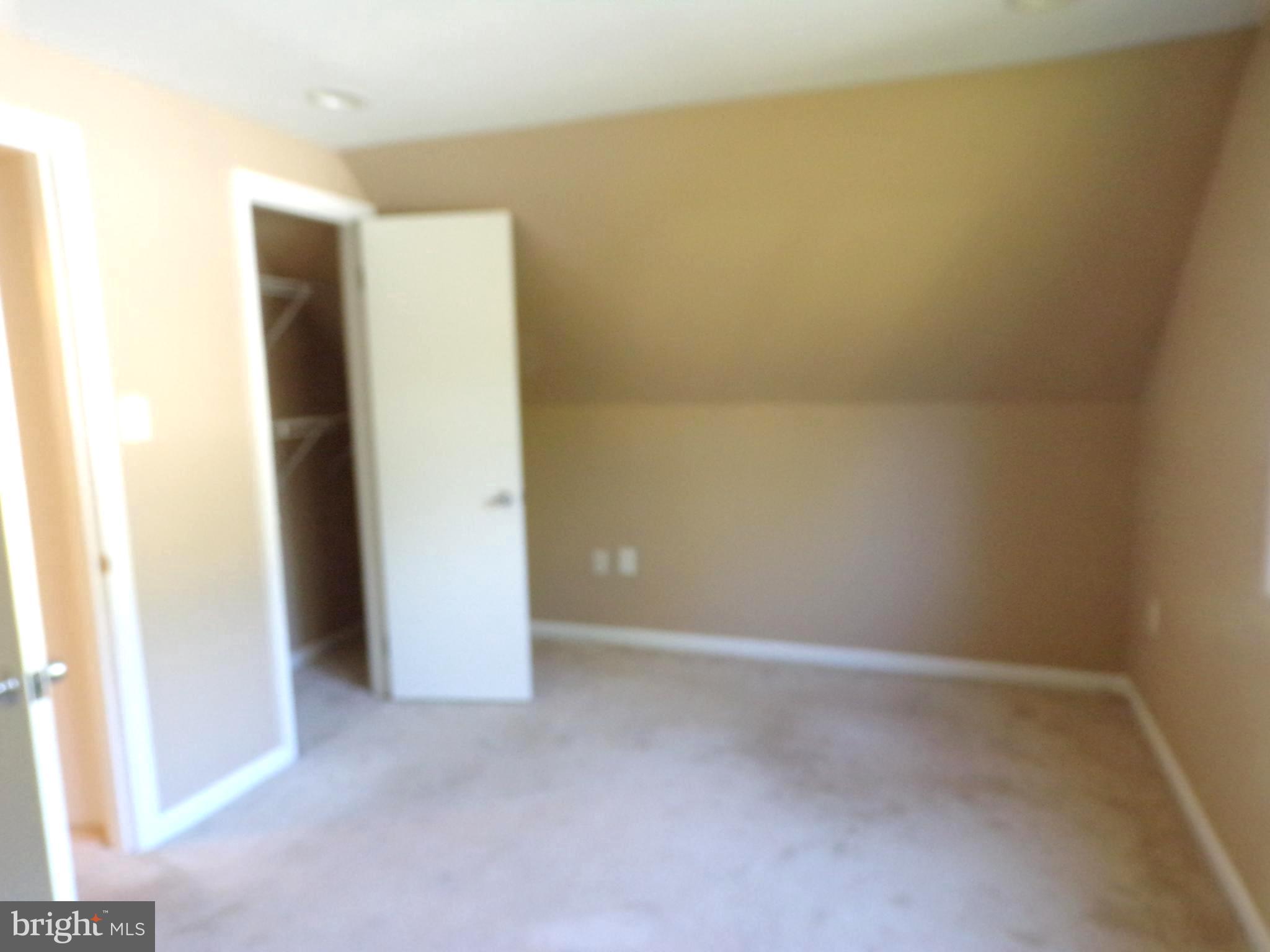 WOODLAWN TERRACE - Residential Lease