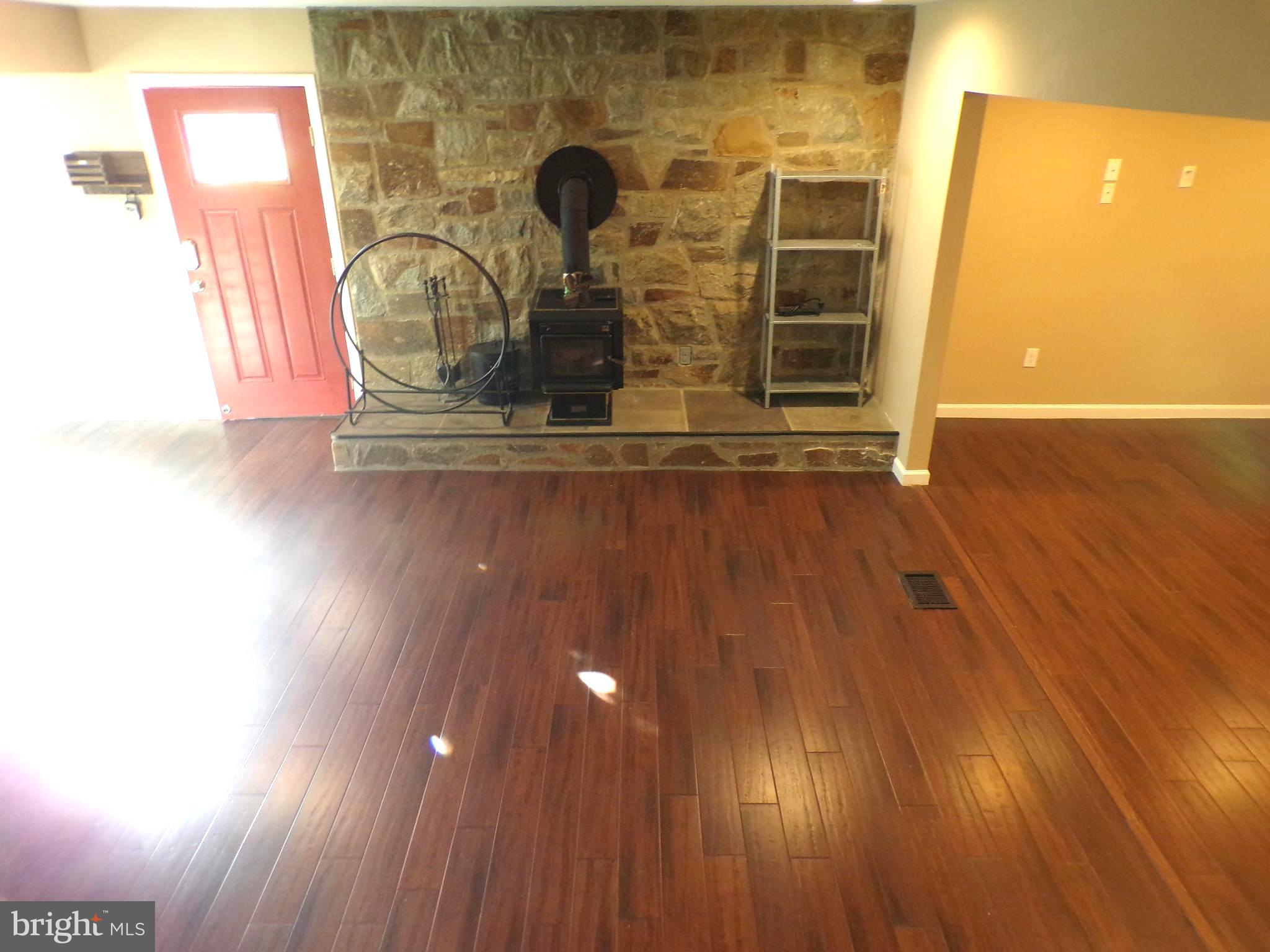 WOODLAWN TERRACE - Residential Lease