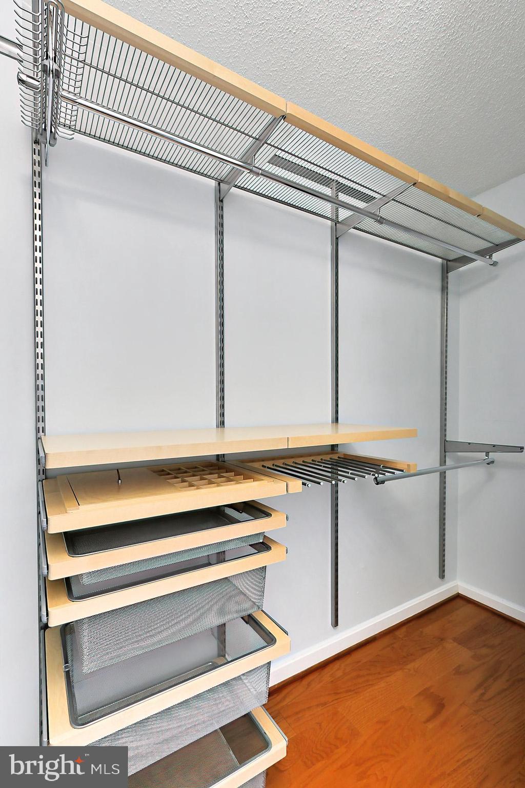 BALLSTON 880 - Residential Lease