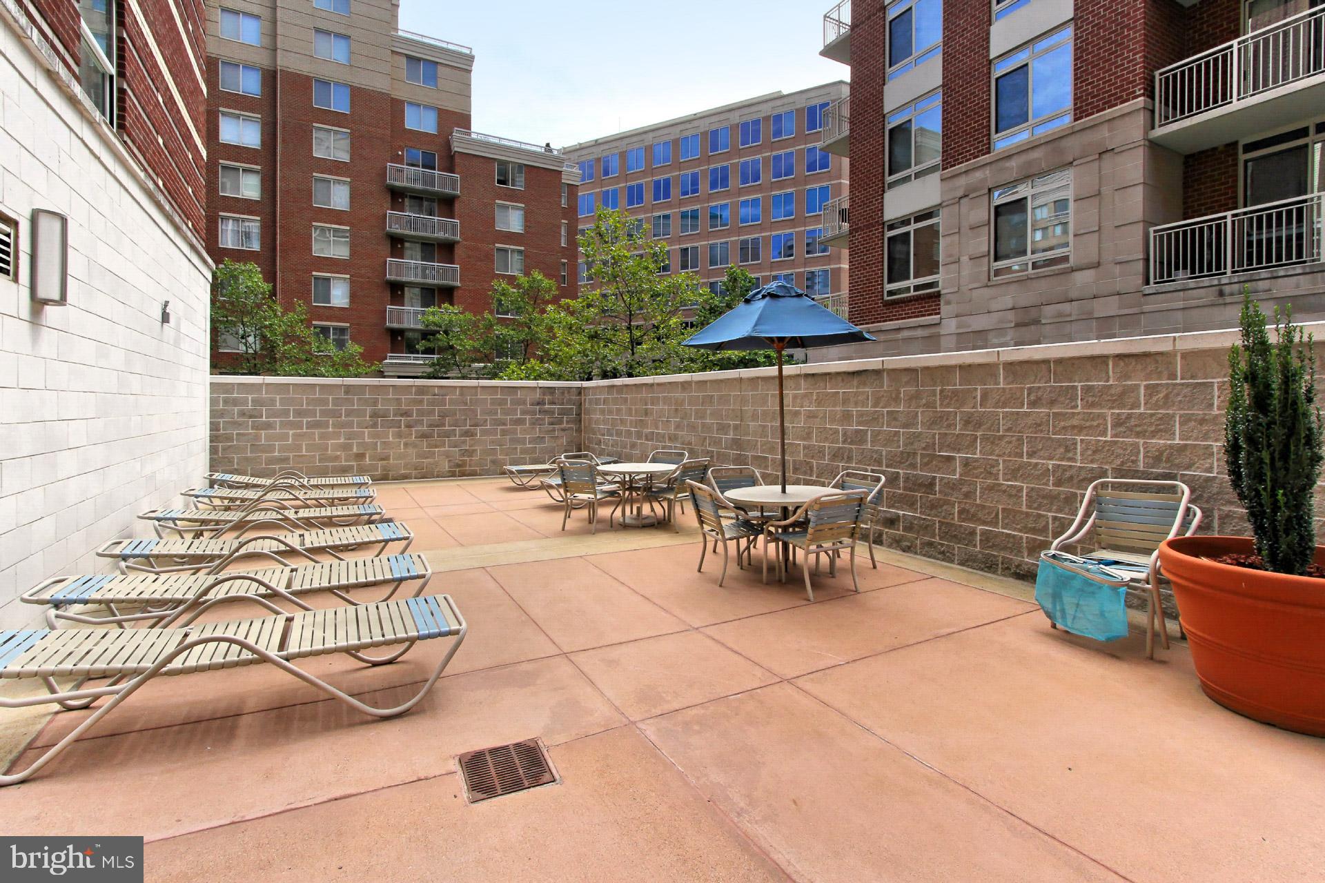 BALLSTON 880 - Residential Lease