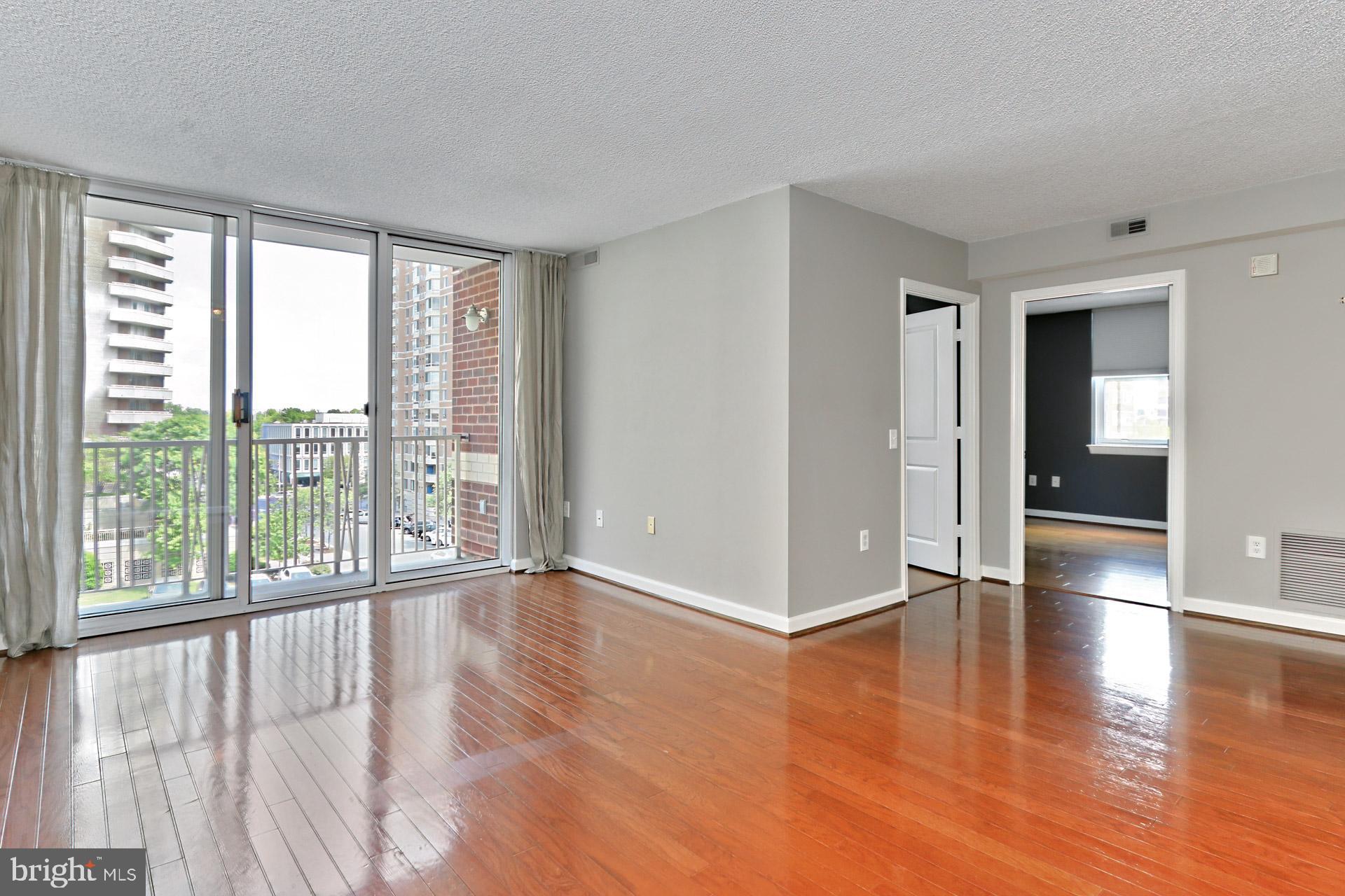 BALLSTON 880 - Residential Lease