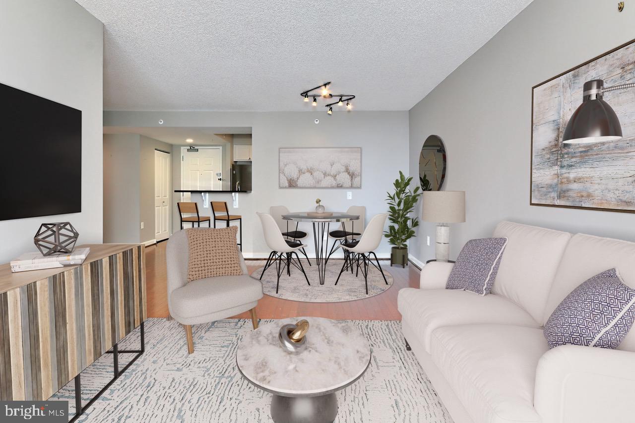 BALLSTON 880 - Residential Lease