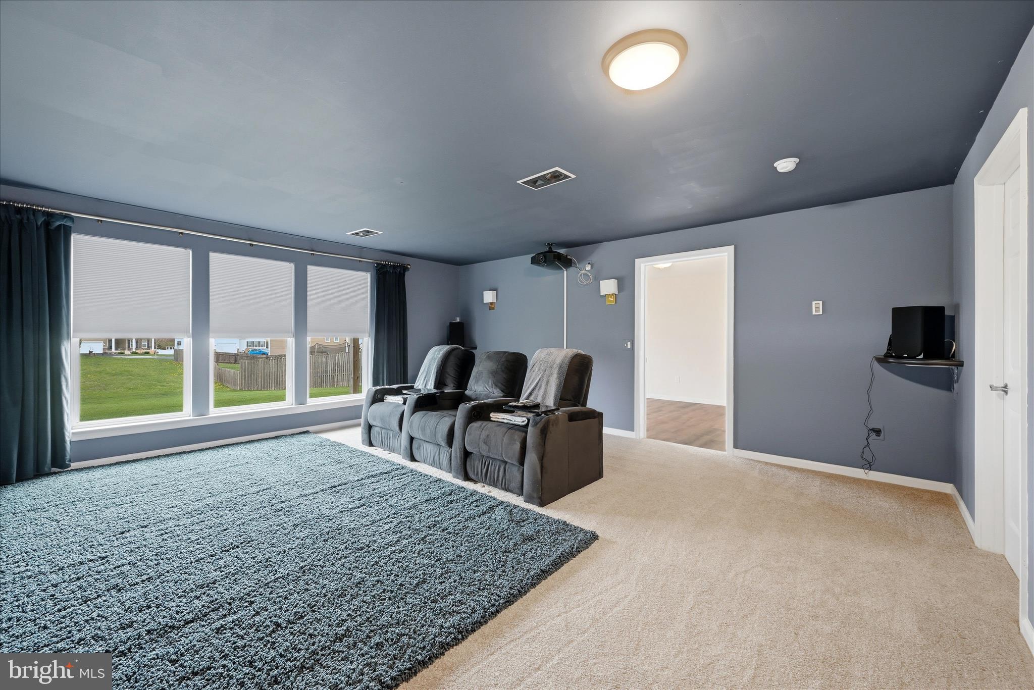 SOUTHERN HILLS - Residential