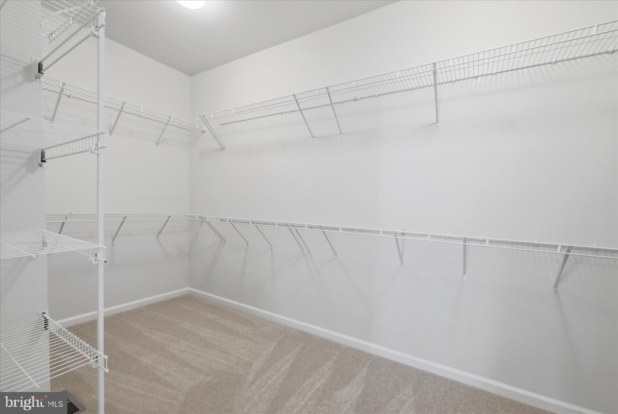 SOUTHERN HILLS - Residential