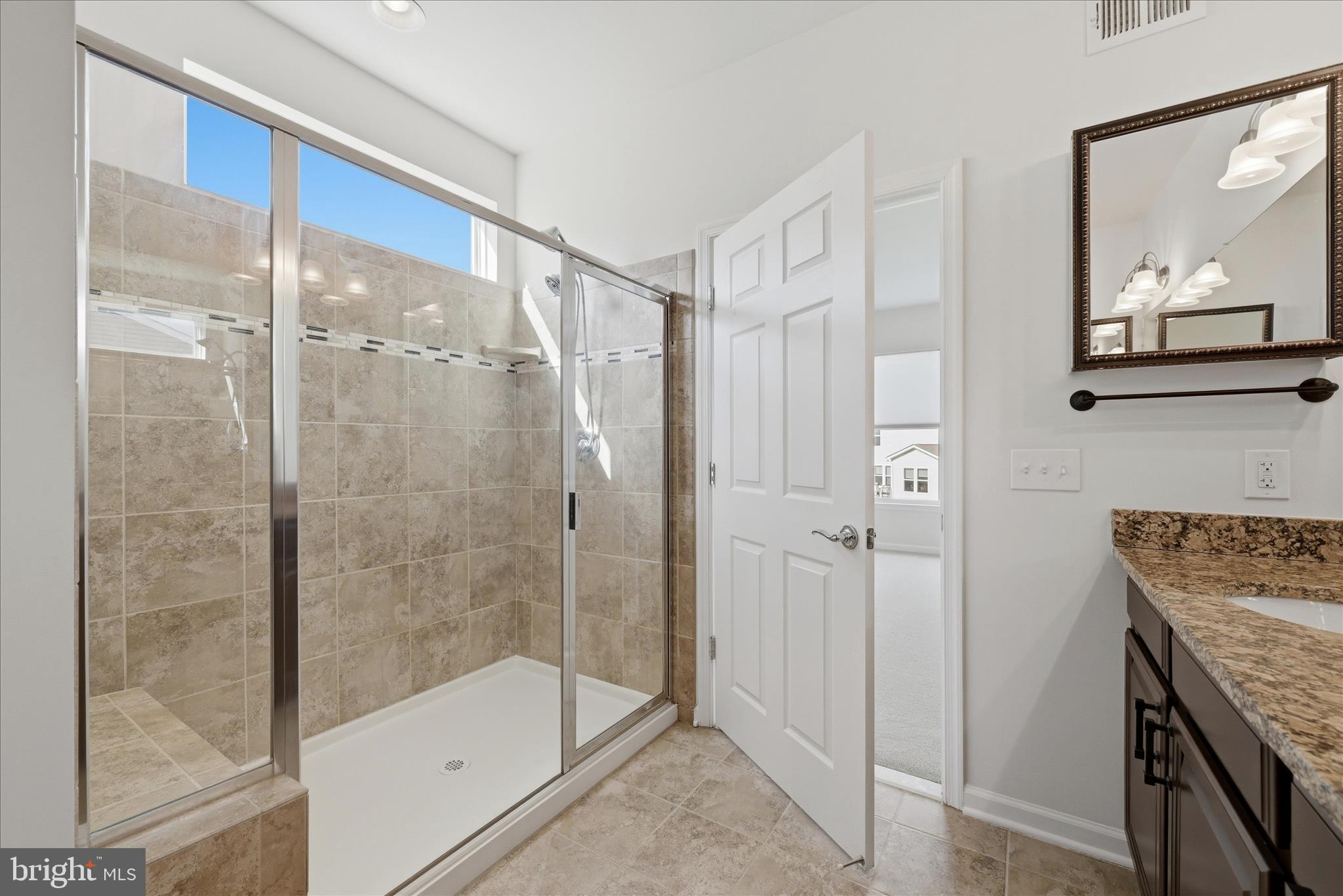 SOUTHERN HILLS - Residential