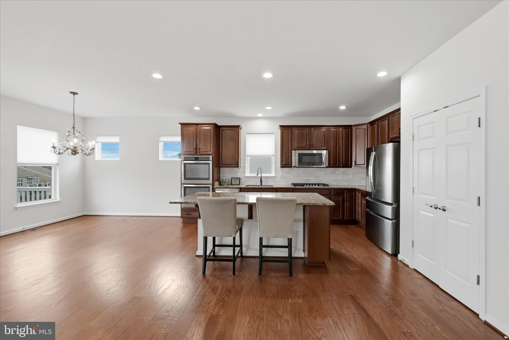 SOUTHERN HILLS - Residential