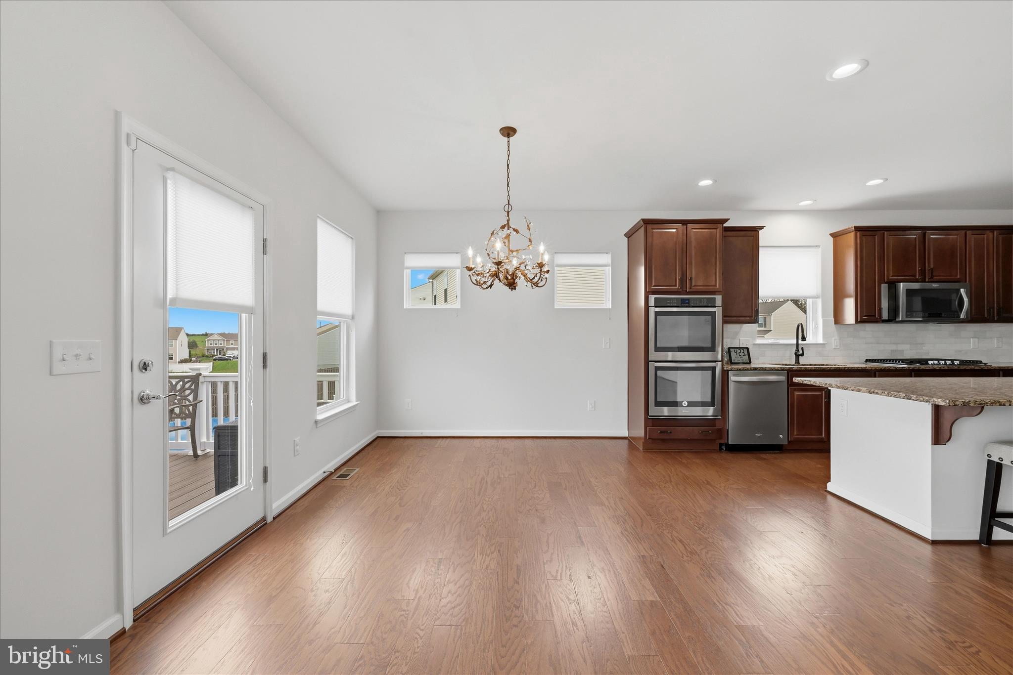 SOUTHERN HILLS - Residential