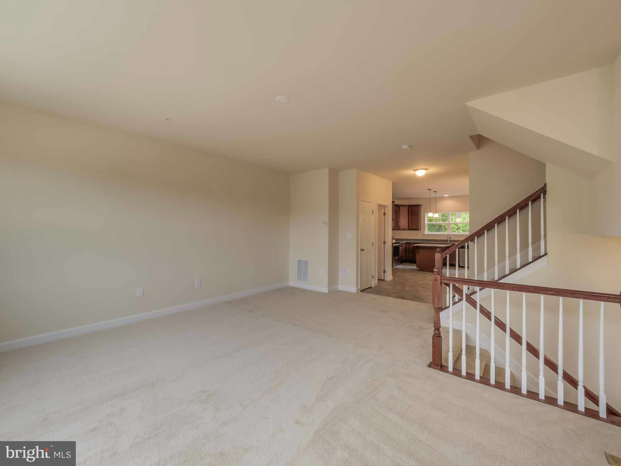 OAK TREE LANDING - Residential