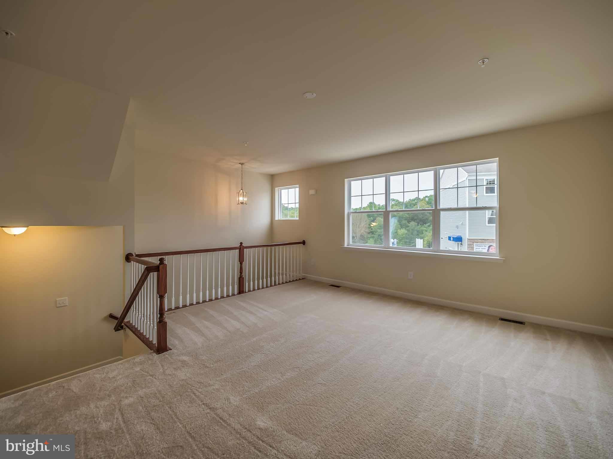 OAK TREE LANDING - Residential