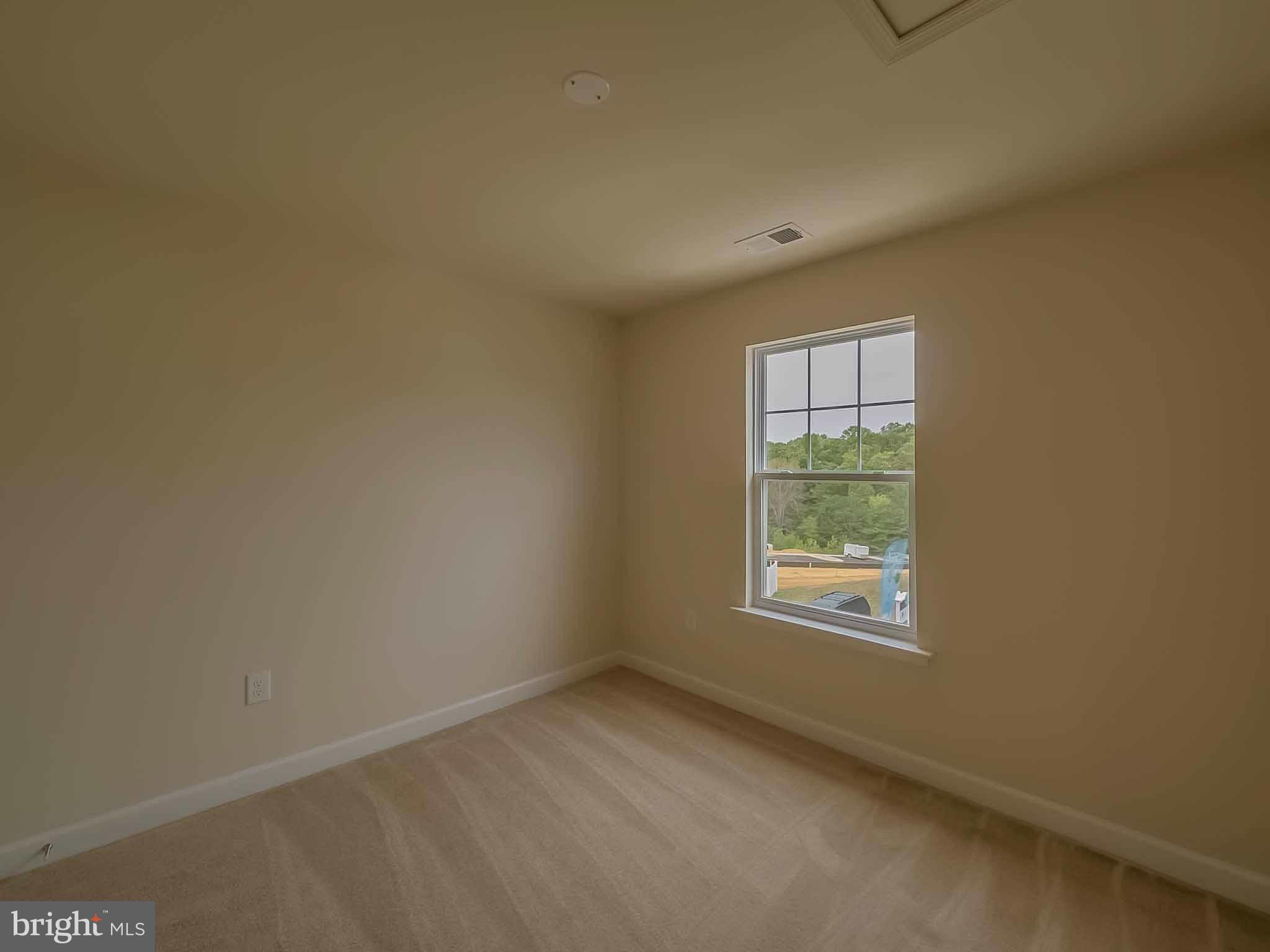 OAK TREE LANDING - Residential