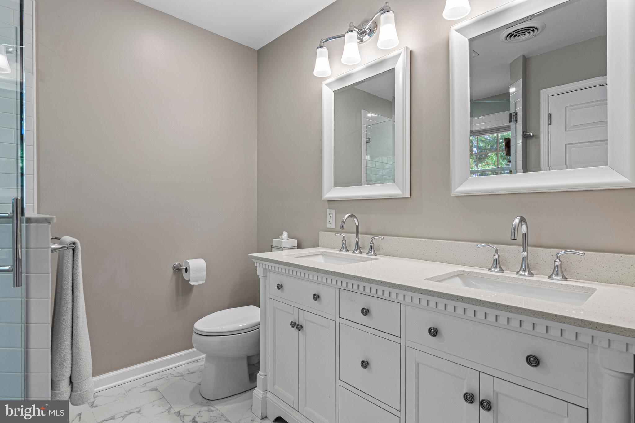 DUNN HILL - Residential