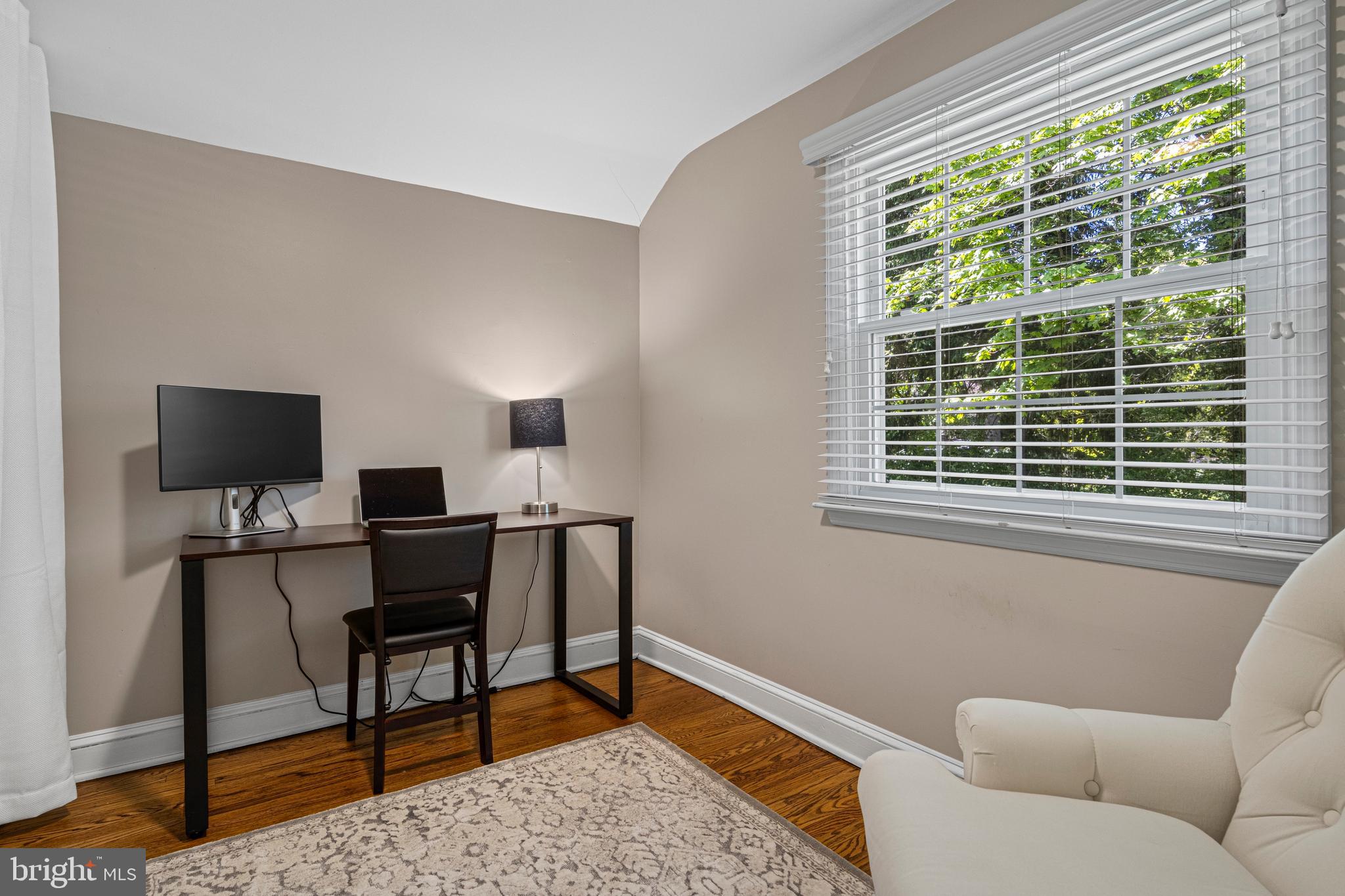 DUNN HILL - Residential