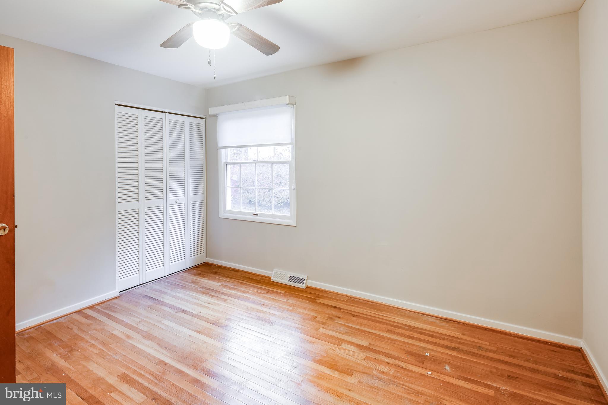 LONGFELLOW - Residential Lease