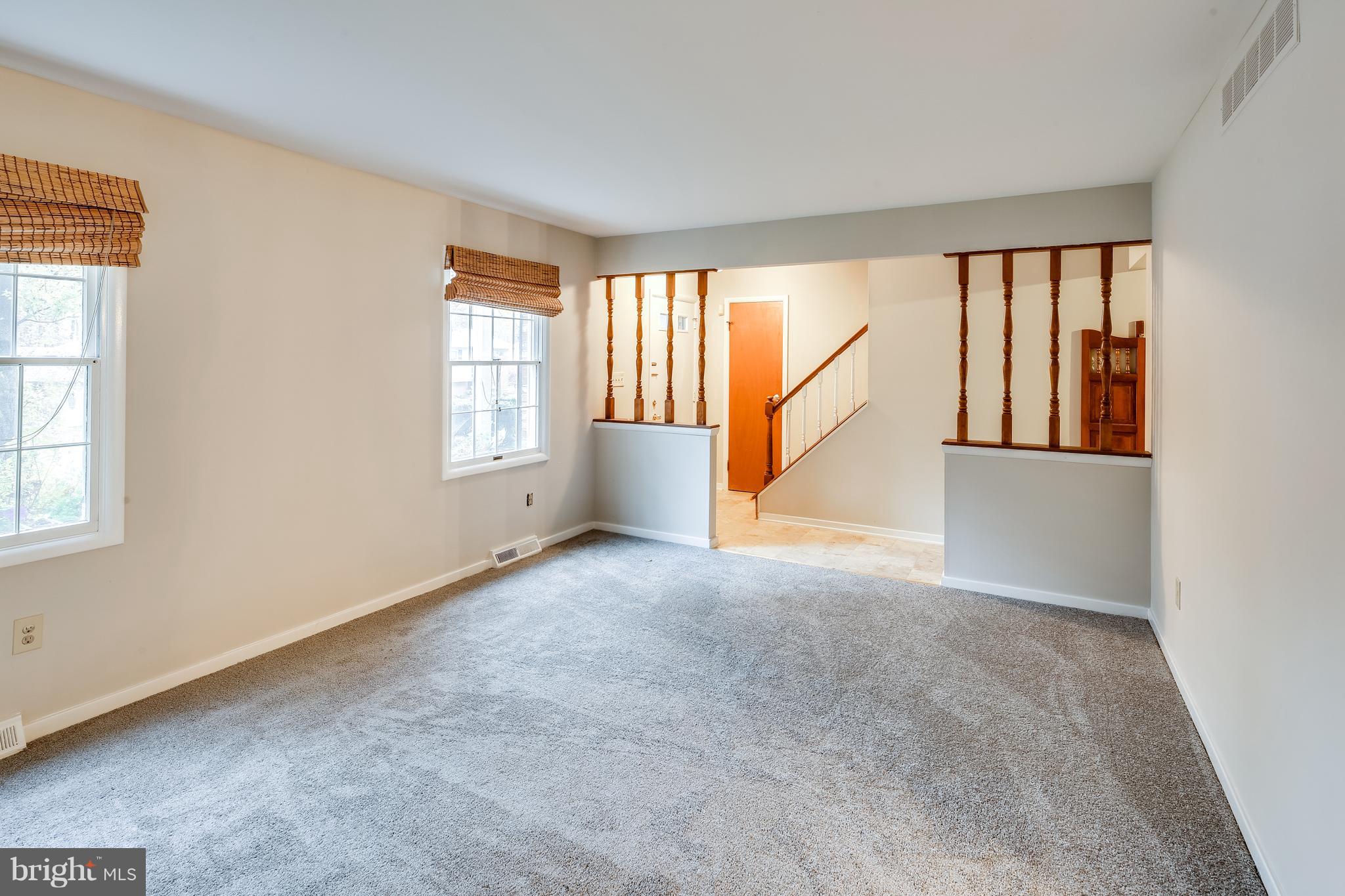 LONGFELLOW - Residential Lease