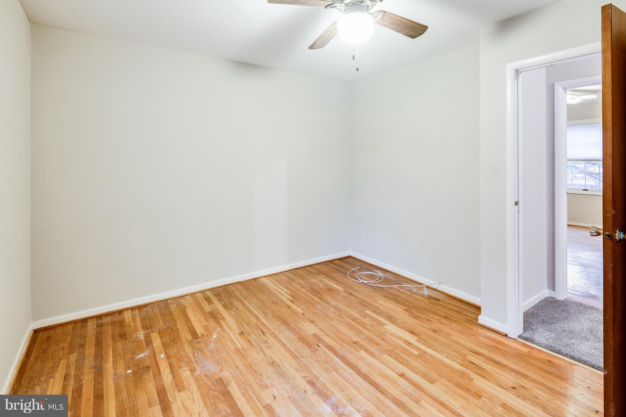 LONGFELLOW - Residential Lease