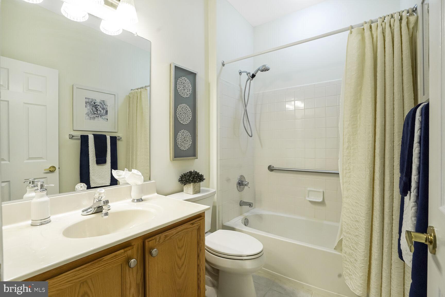 HERITAGE HUNT - Residential