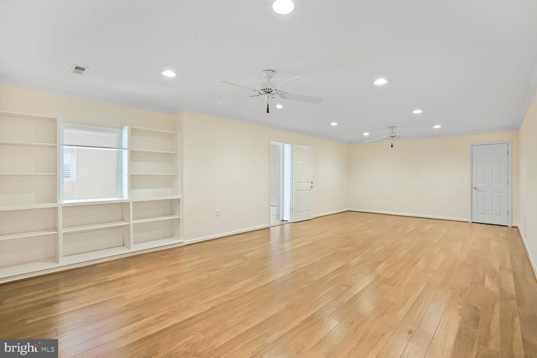 HERITAGE HUNT - Residential