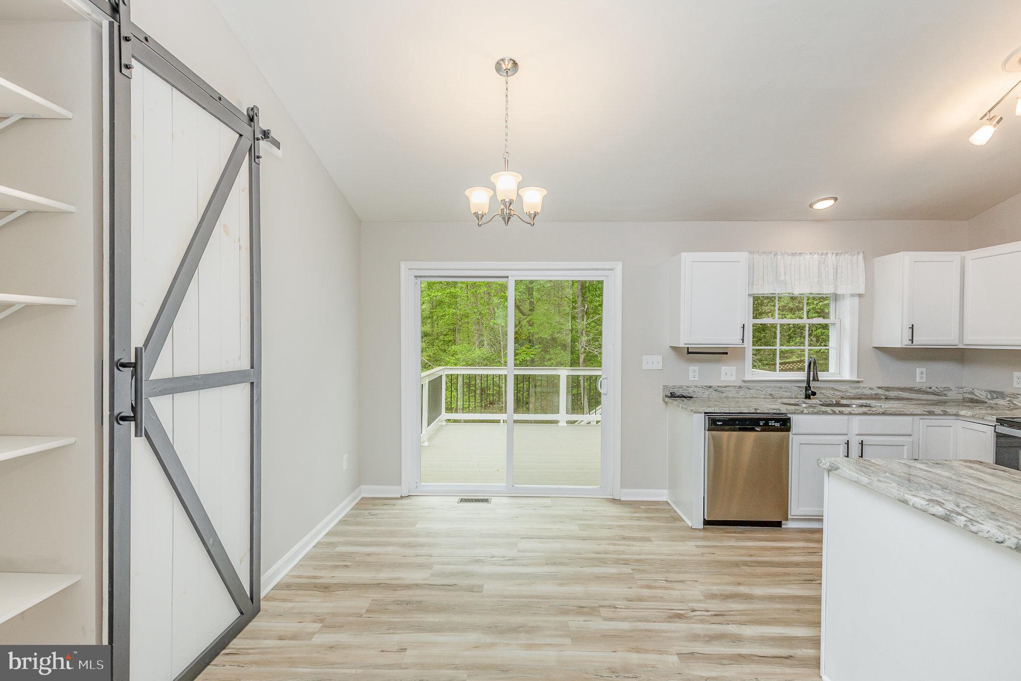 OAKLAND PARAK - Residential Lease