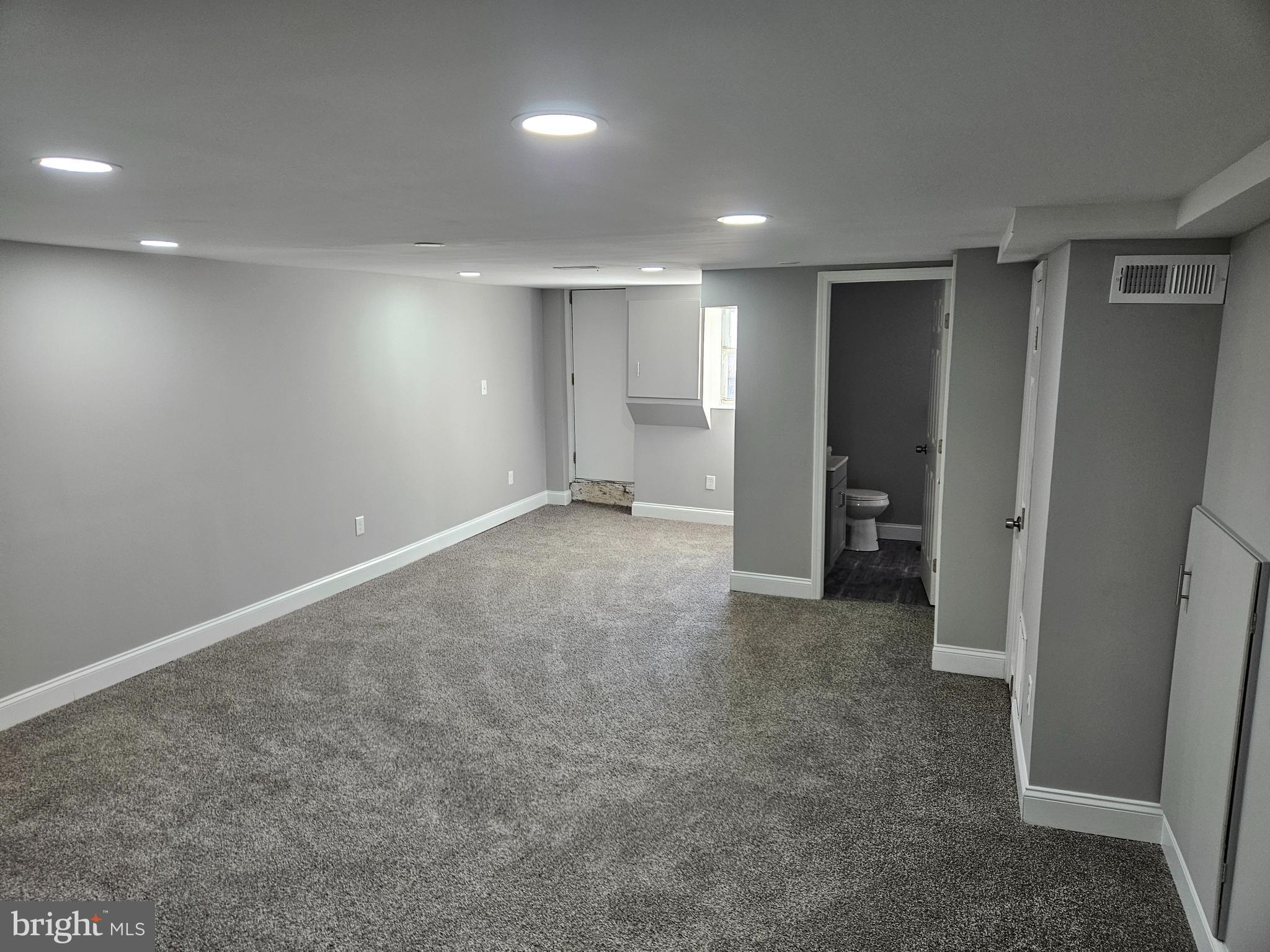 BEECHFIELD - Residential Lease