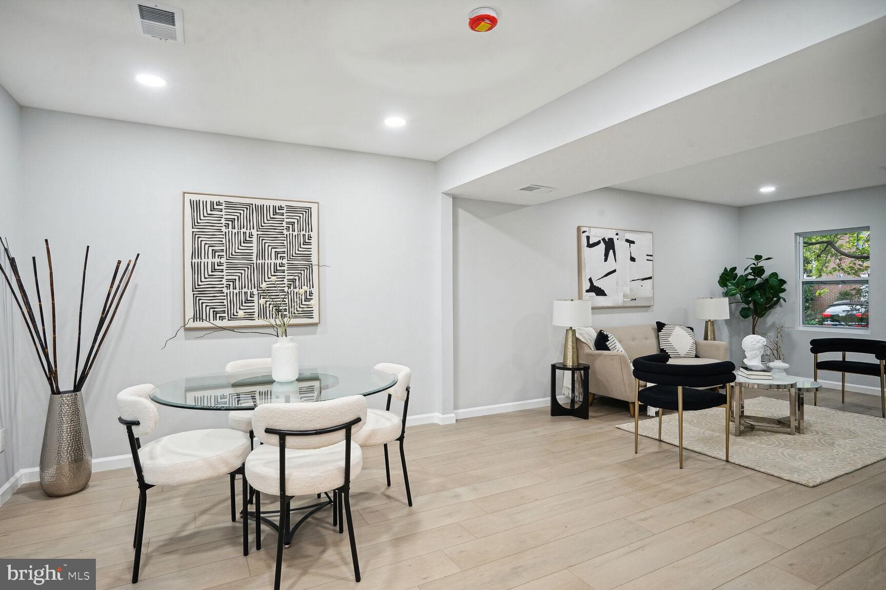 LAKE BRADDOCK - Residential