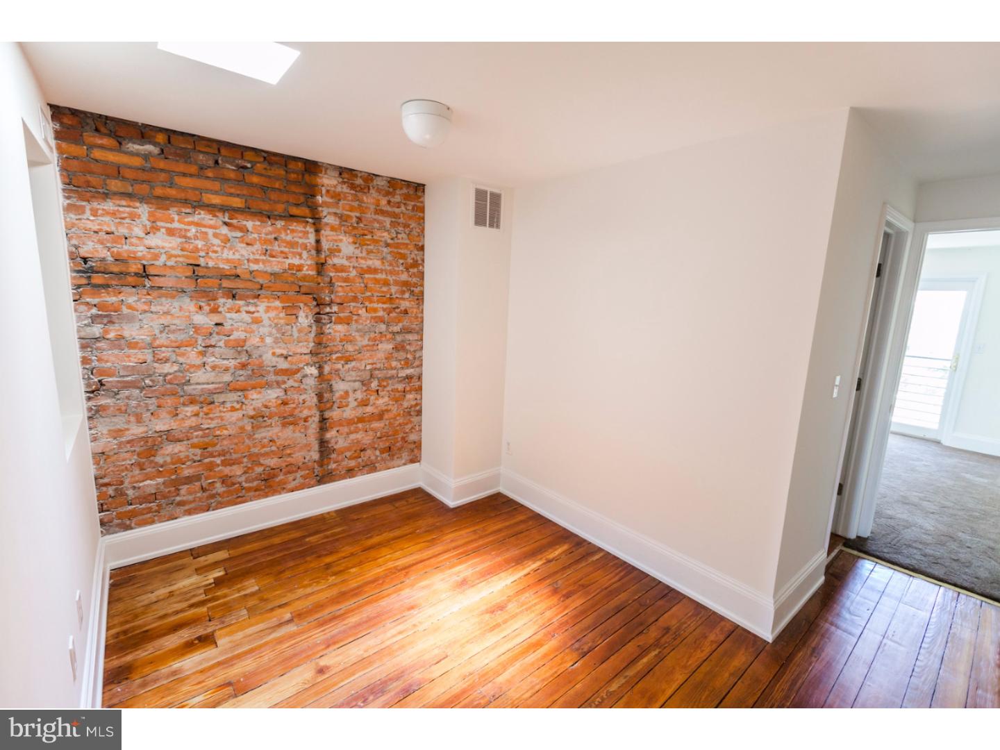 PENNSPORT - Residential Lease