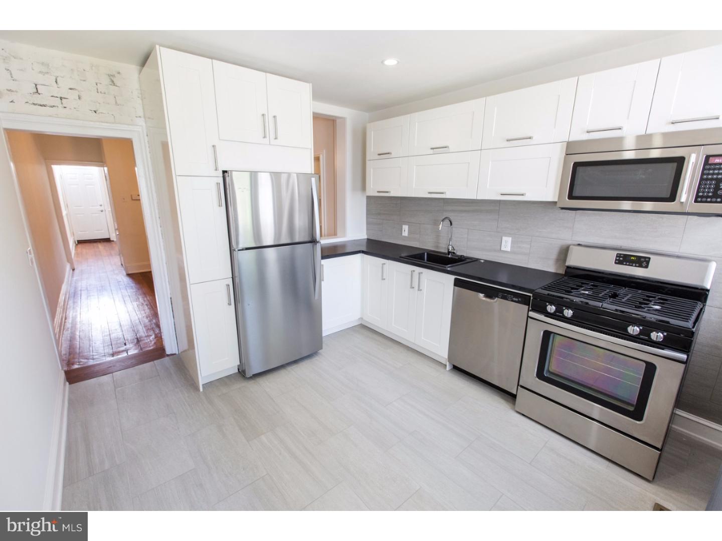 PENNSPORT - Residential Lease