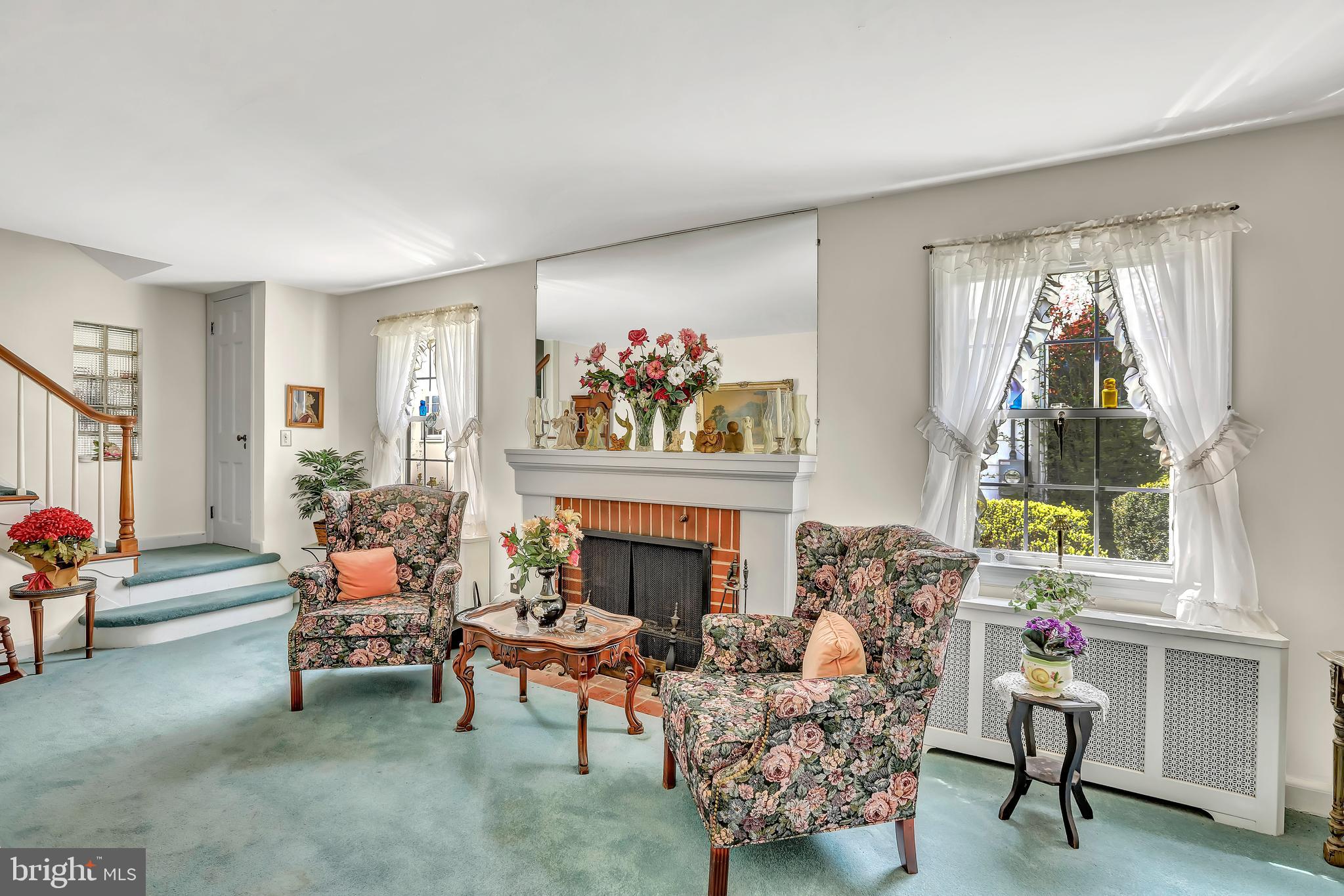316 W PARK AVENUE