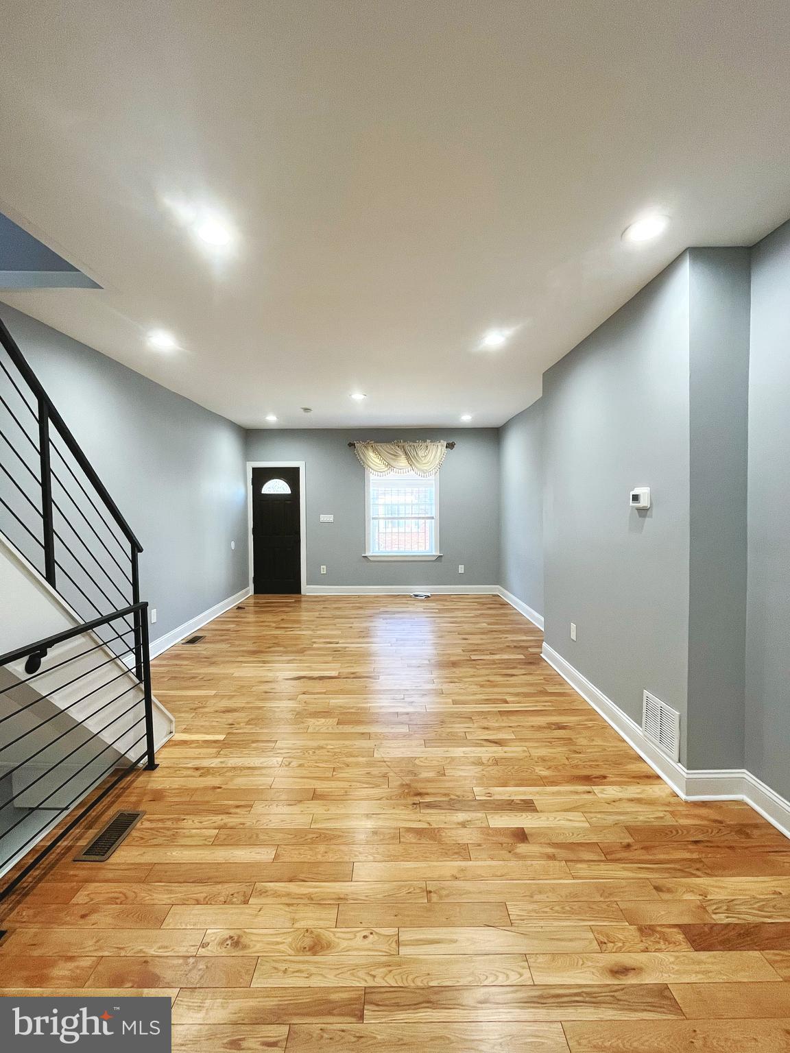 LOWER MOYAMENSING - Residential