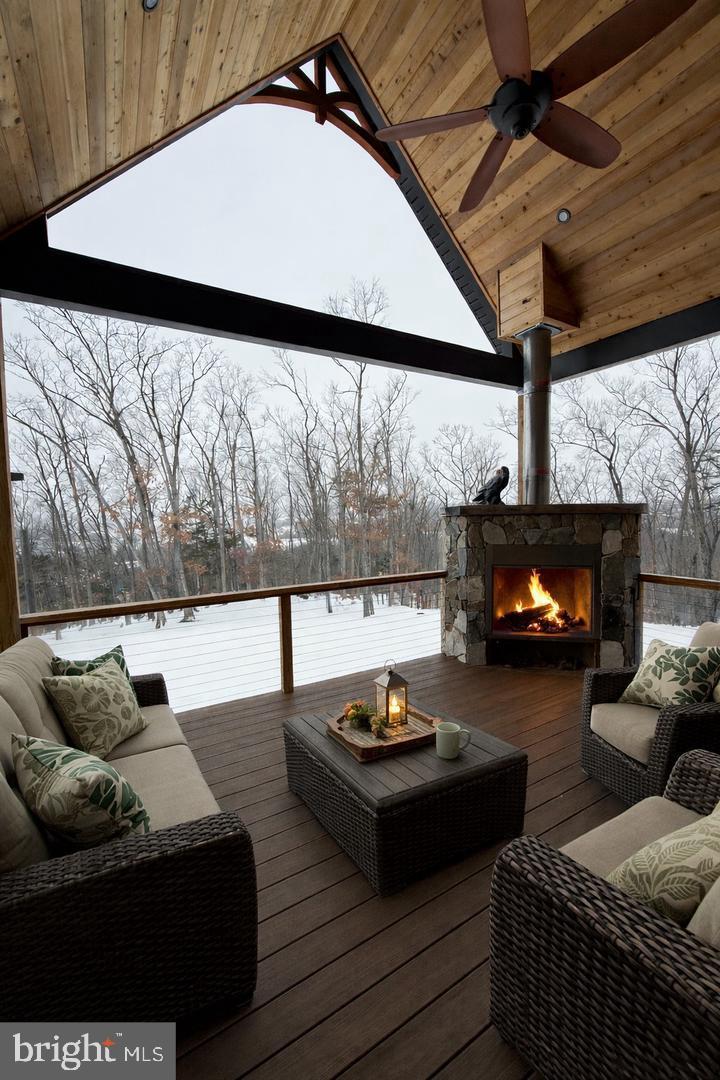 ESTATES AT LAKE JOHN - Farm