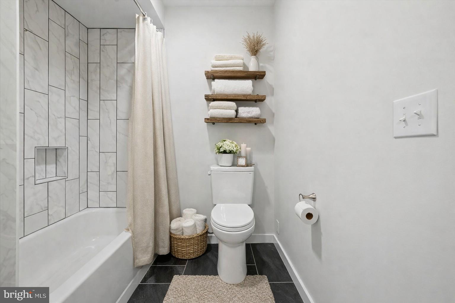 ESTATES AT LAKE JOHN - Farm