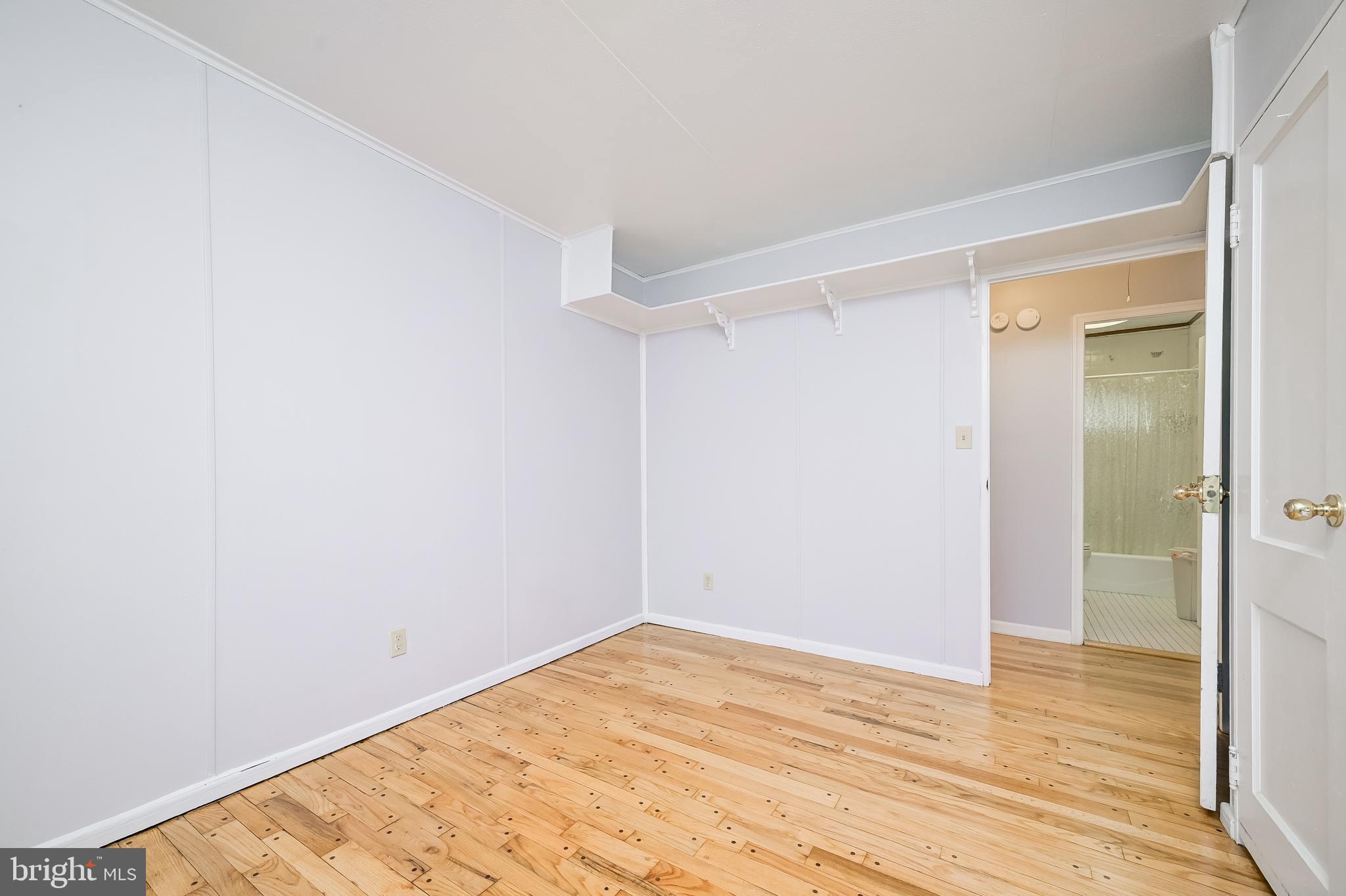 CHESTNUT HILLS - Residential