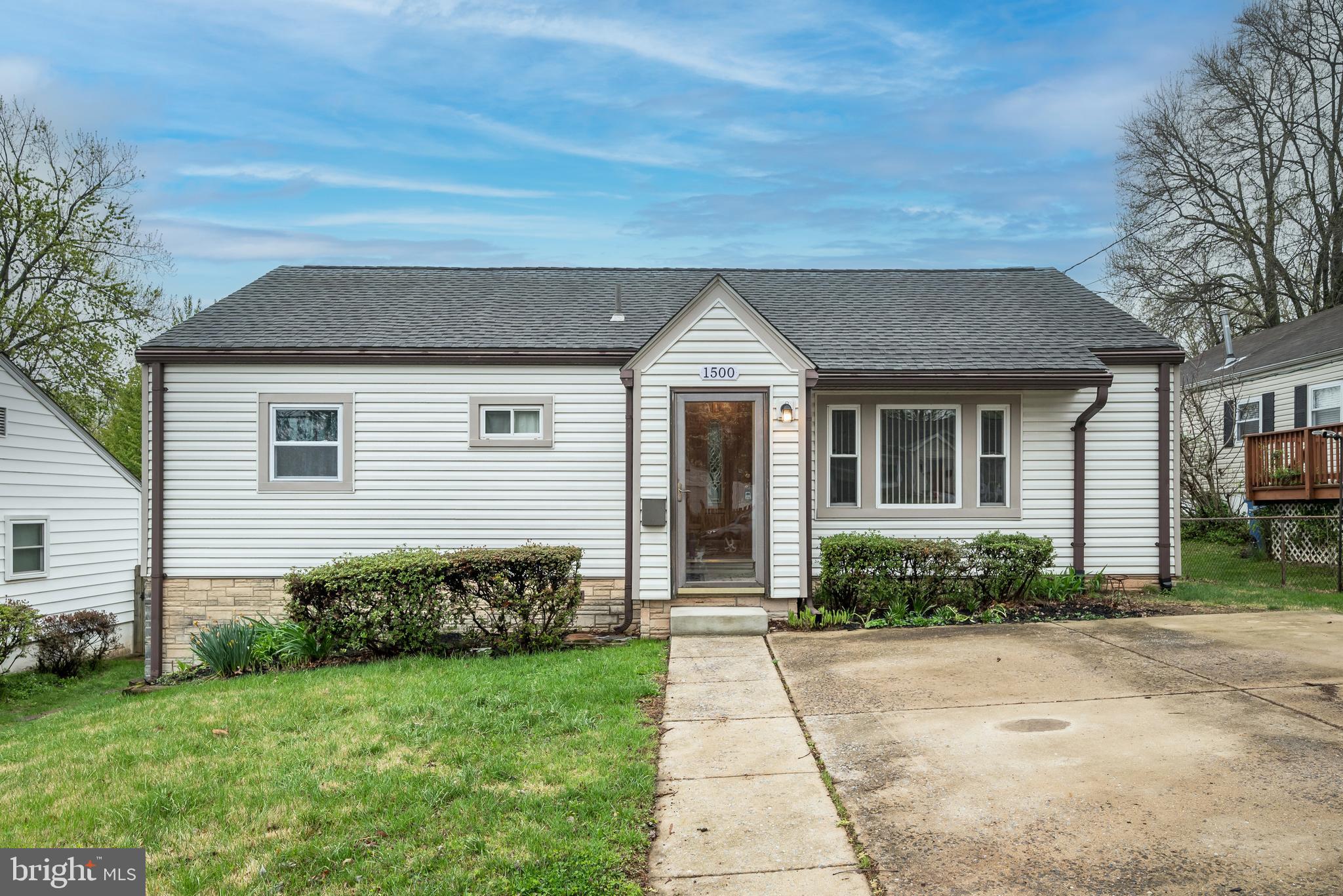 CHESTNUT HILLS - Residential