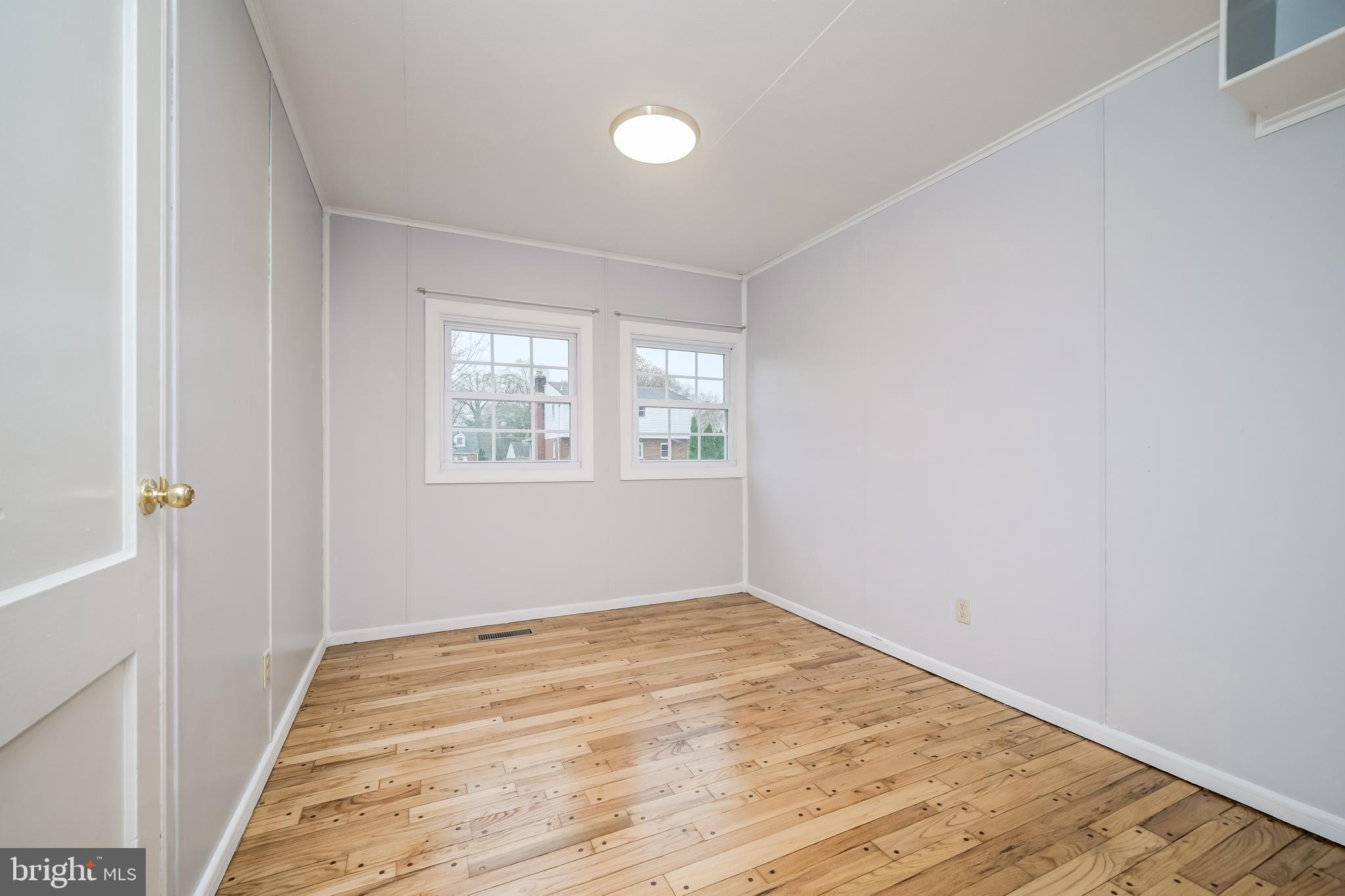 CHESTNUT HILLS - Residential