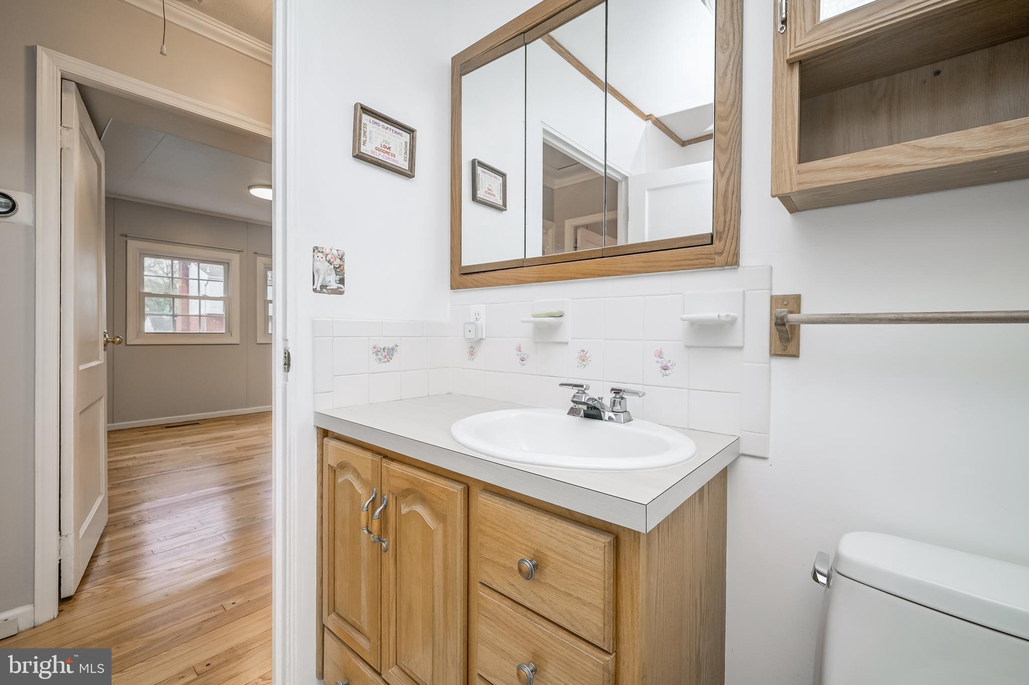 CHESTNUT HILLS - Residential