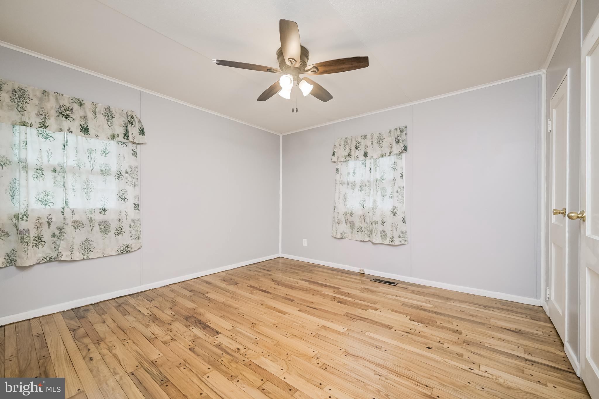 CHESTNUT HILLS - Residential