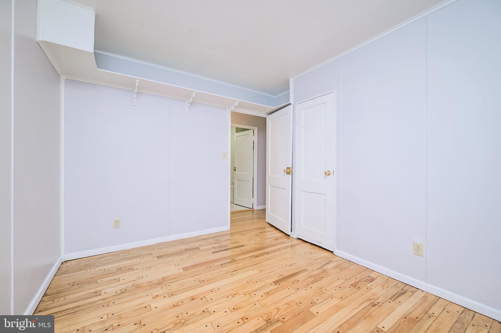 CHESTNUT HILLS - Residential