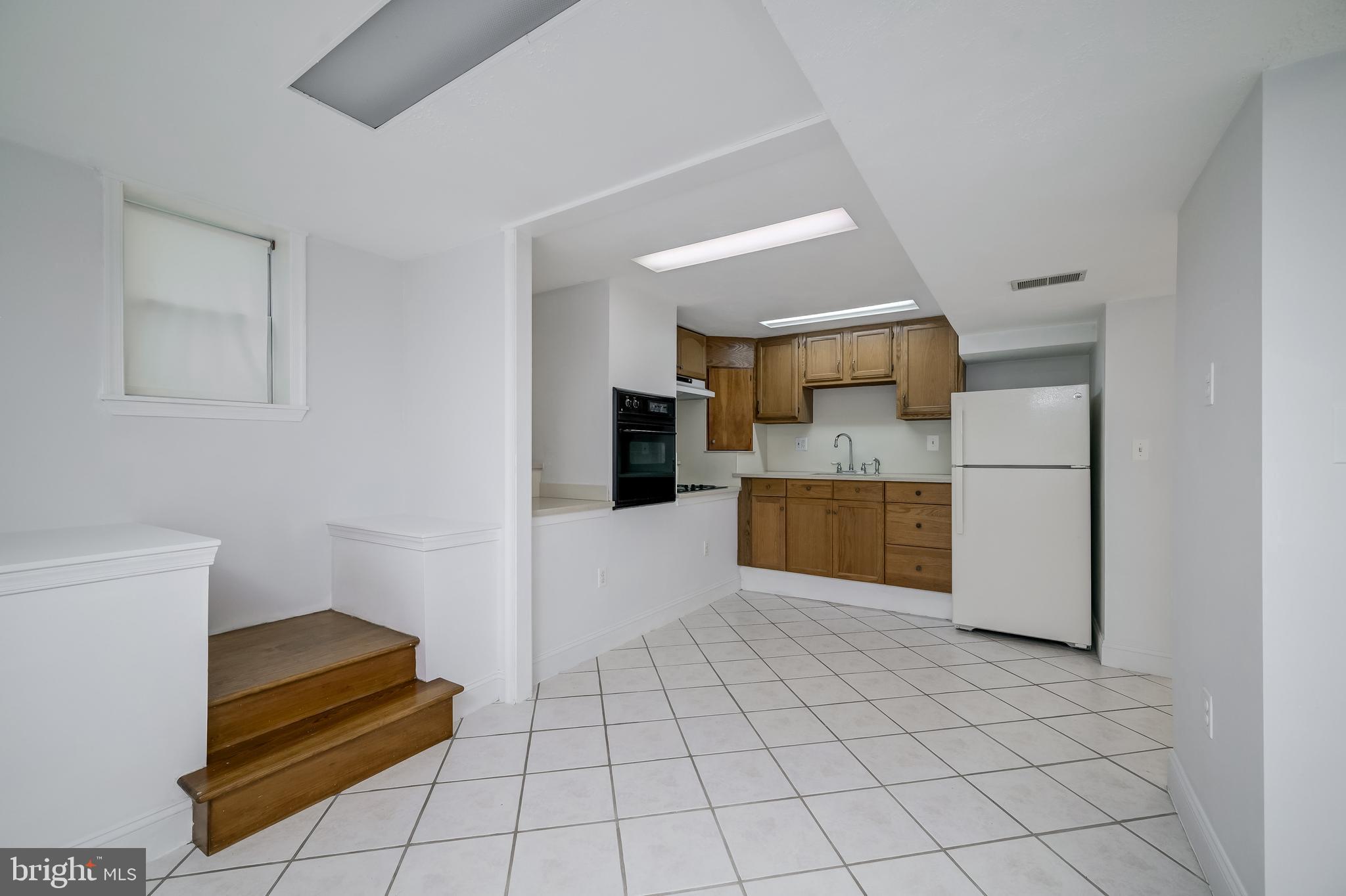 CHESTNUT HILLS - Residential