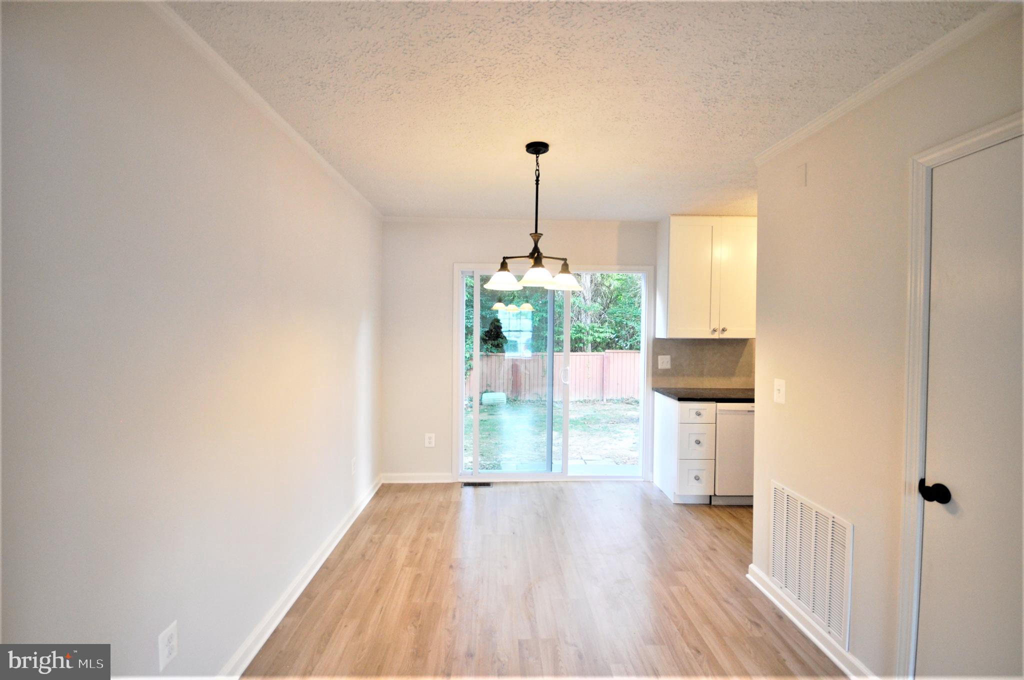 PLAZA VILLAGE - Residential Lease