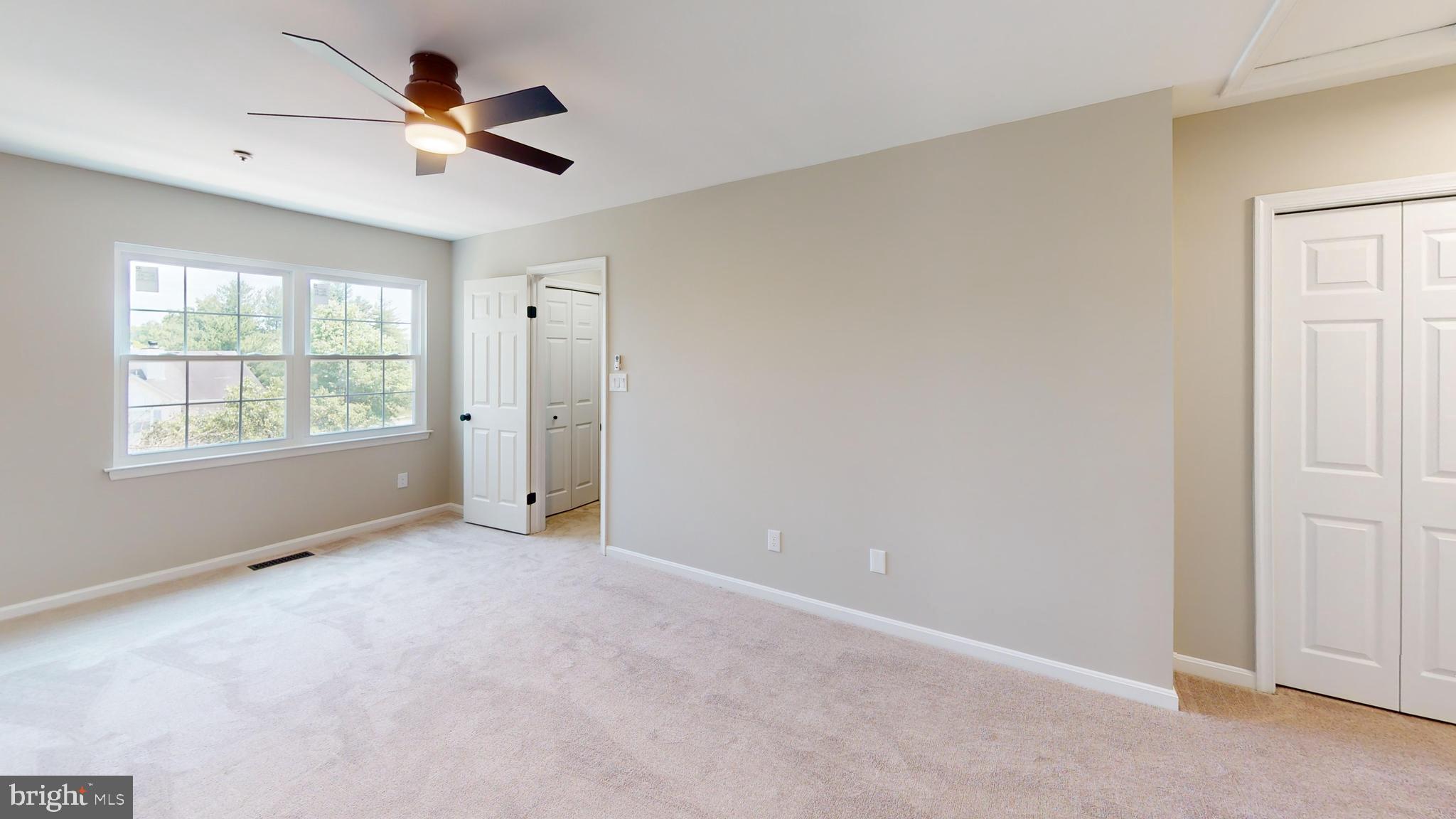 GLENSFORD CONDO - Residential