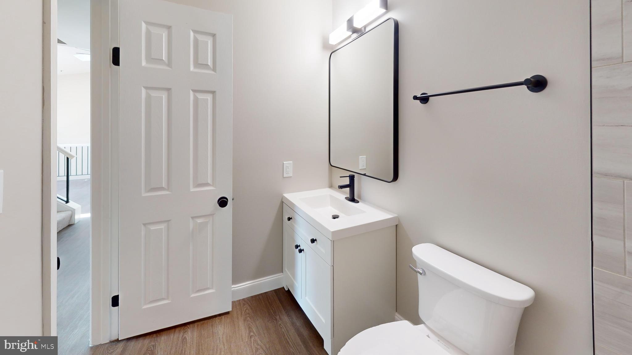 GLENSFORD CONDO - Residential