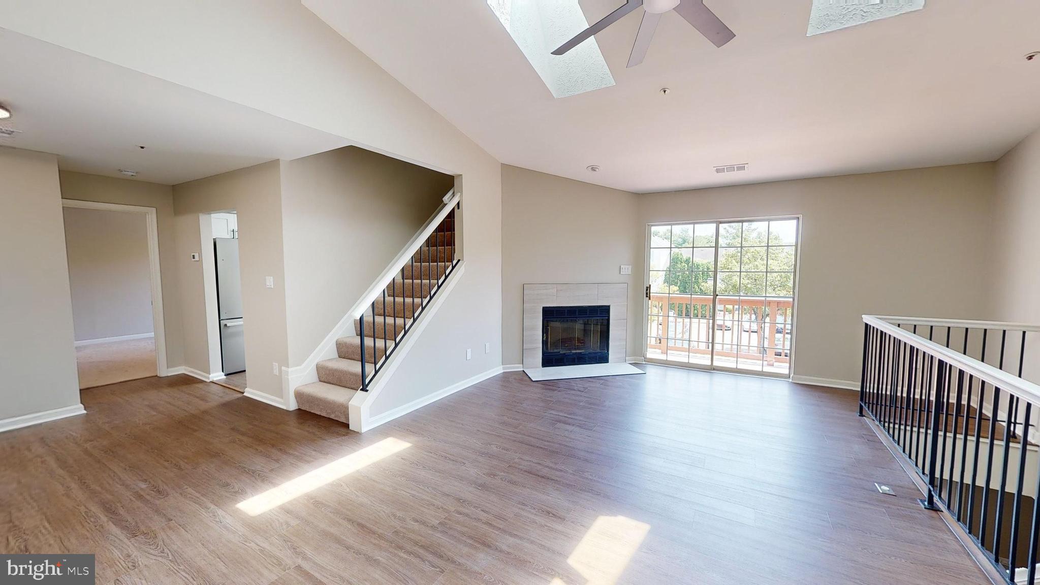 GLENSFORD CONDO - Residential