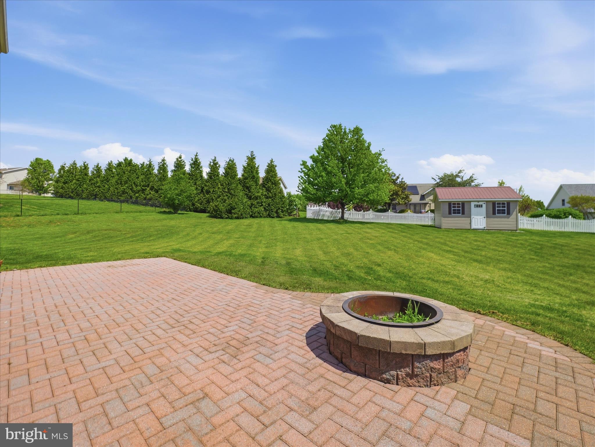 HAMILTON HILLS - Residential