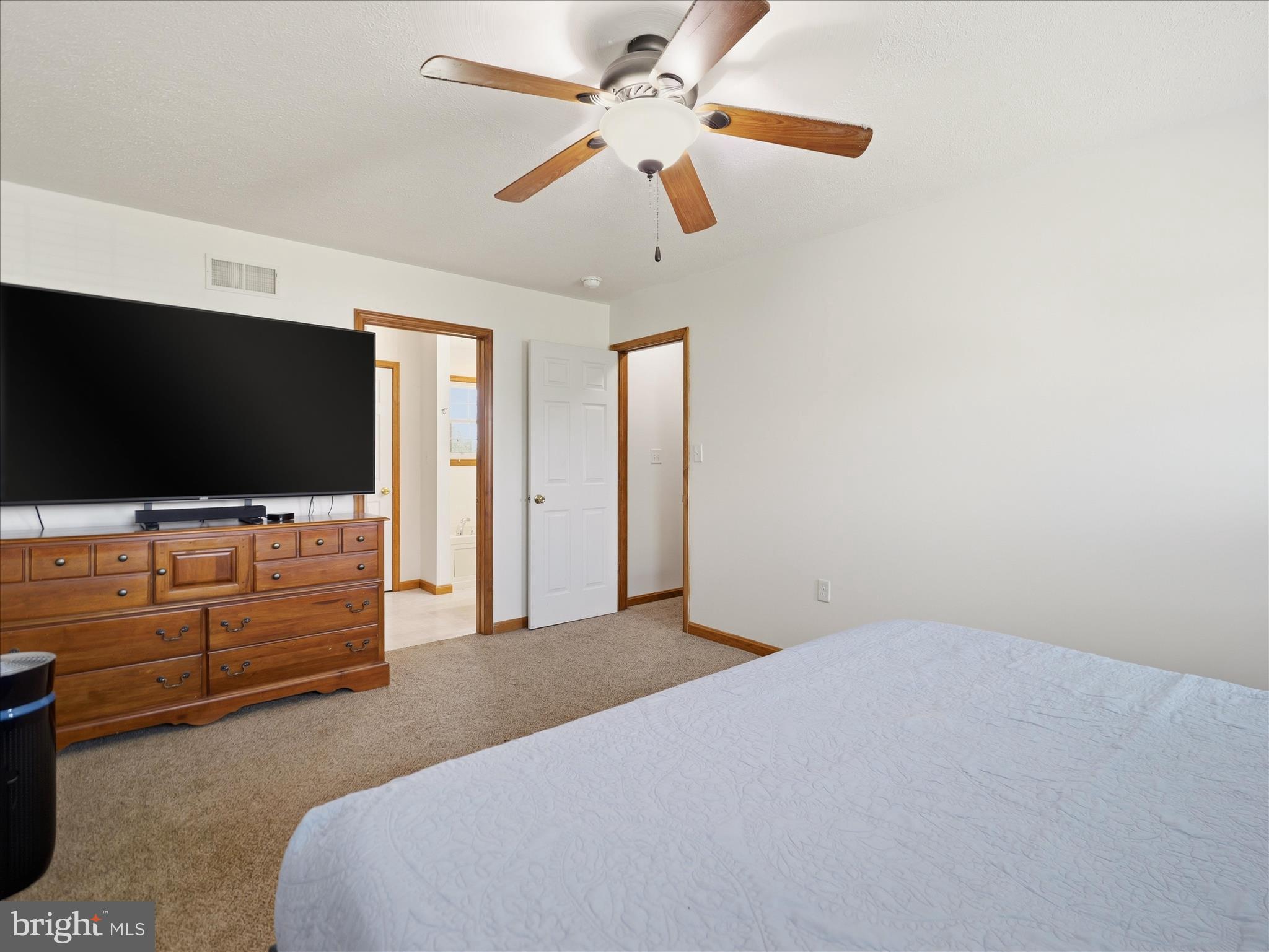 HAMILTON HILLS - Residential