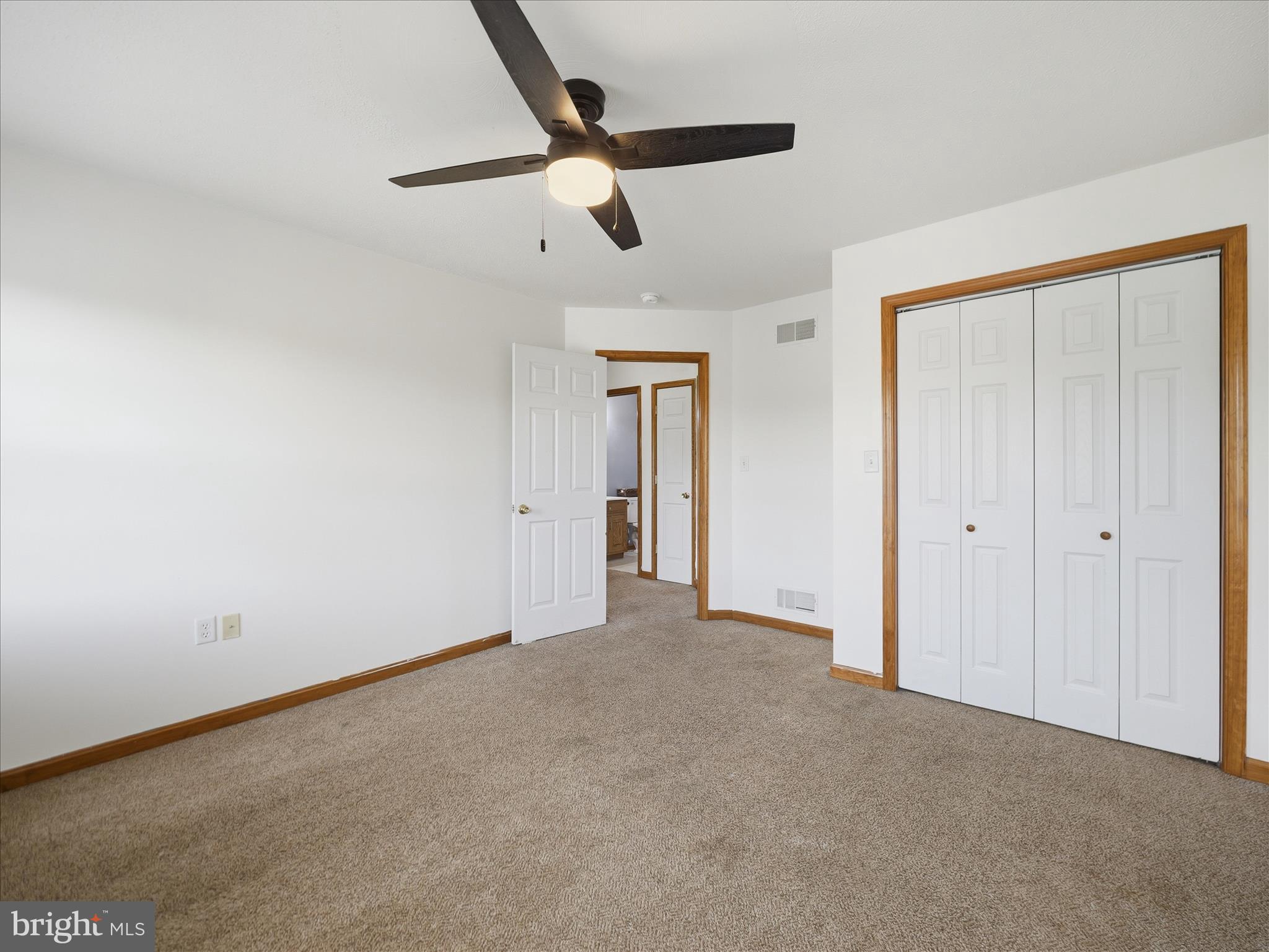 HAMILTON HILLS - Residential