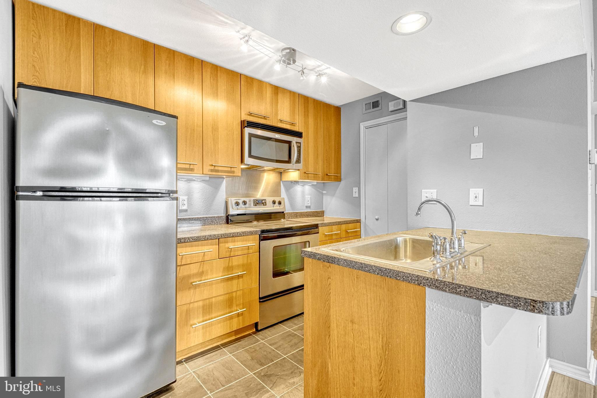 PENDERBROOK - Residential Lease