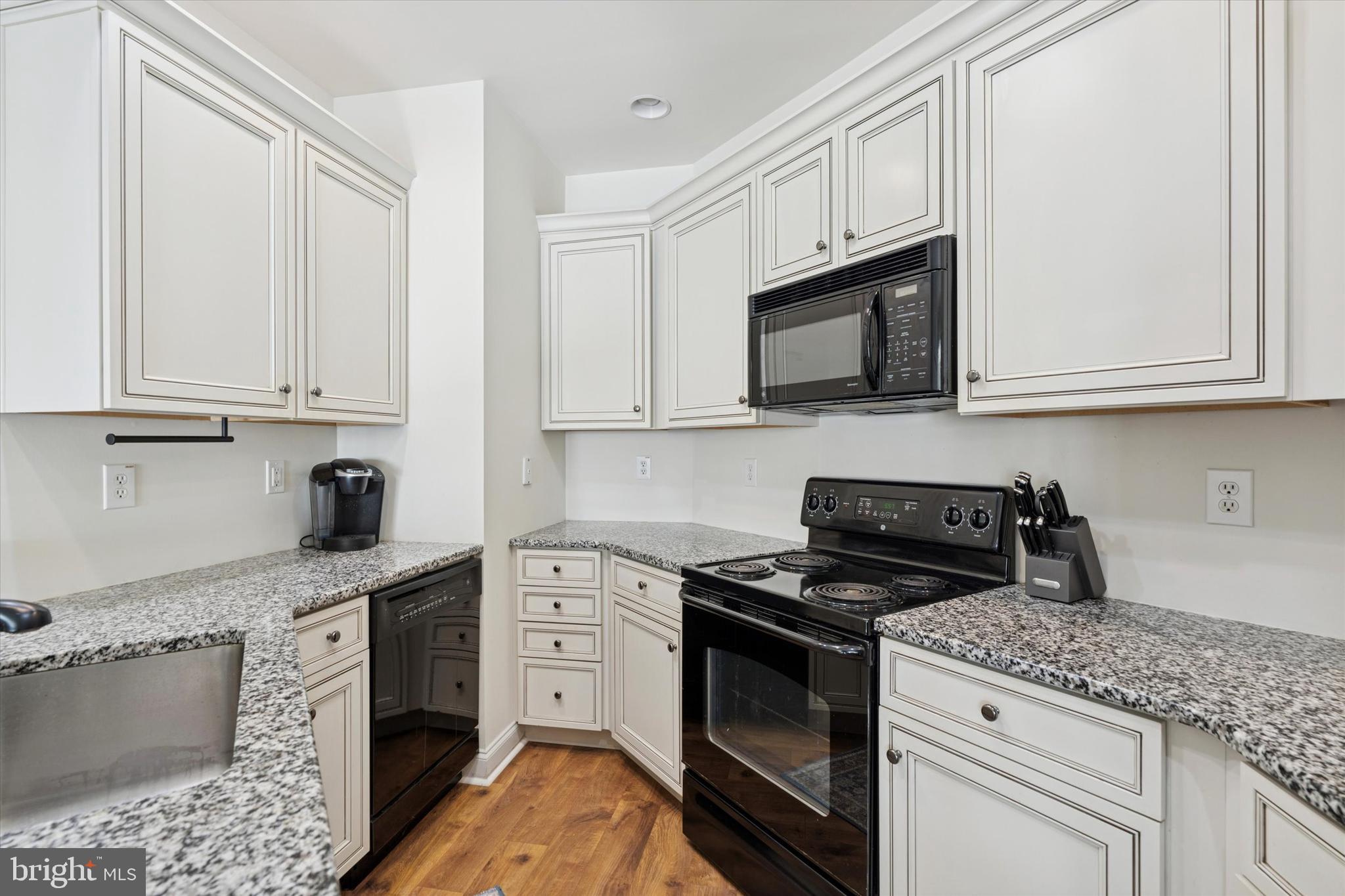 BUCKTOWN CROSSING - Residential