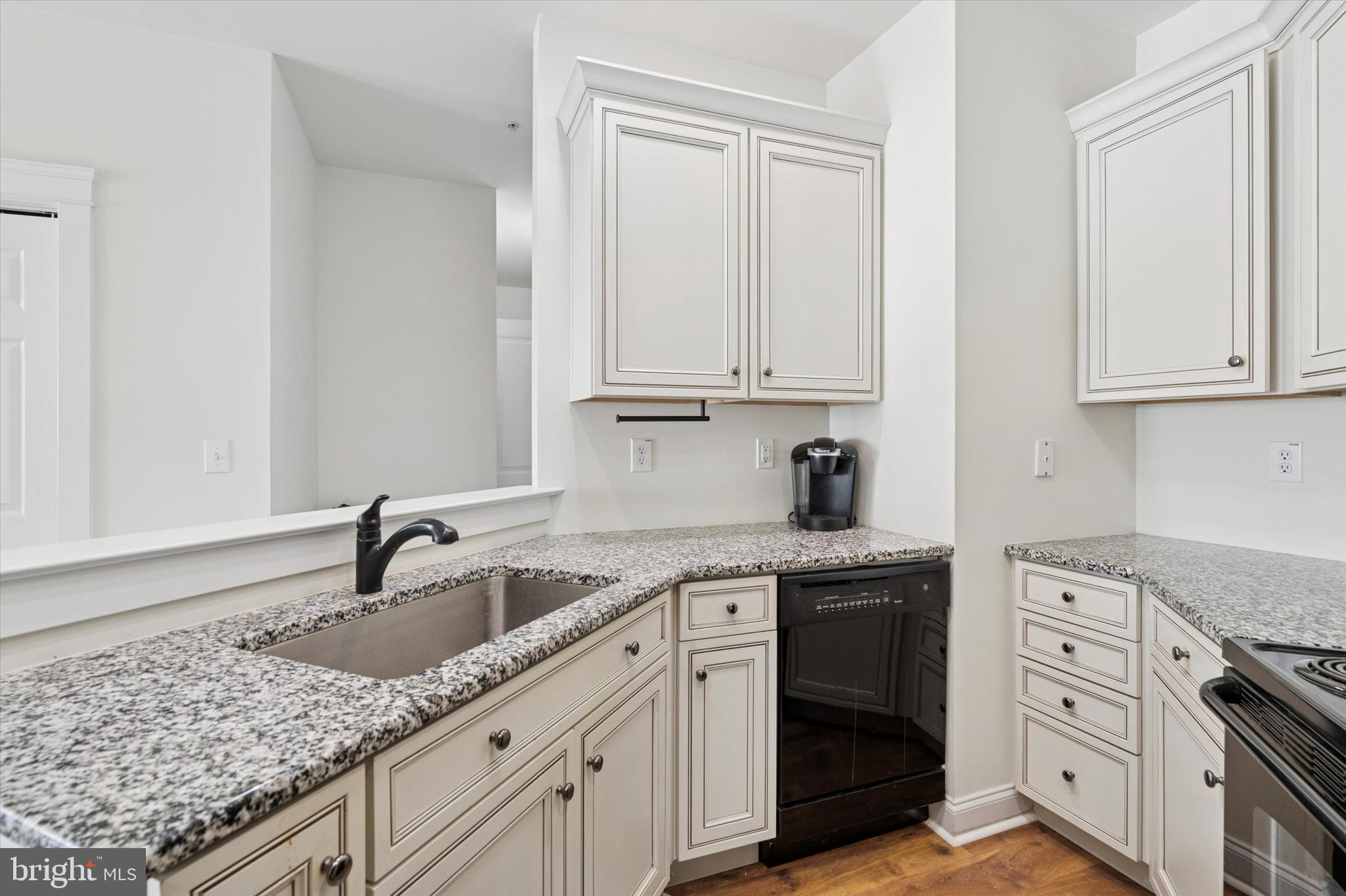 BUCKTOWN CROSSING - Residential