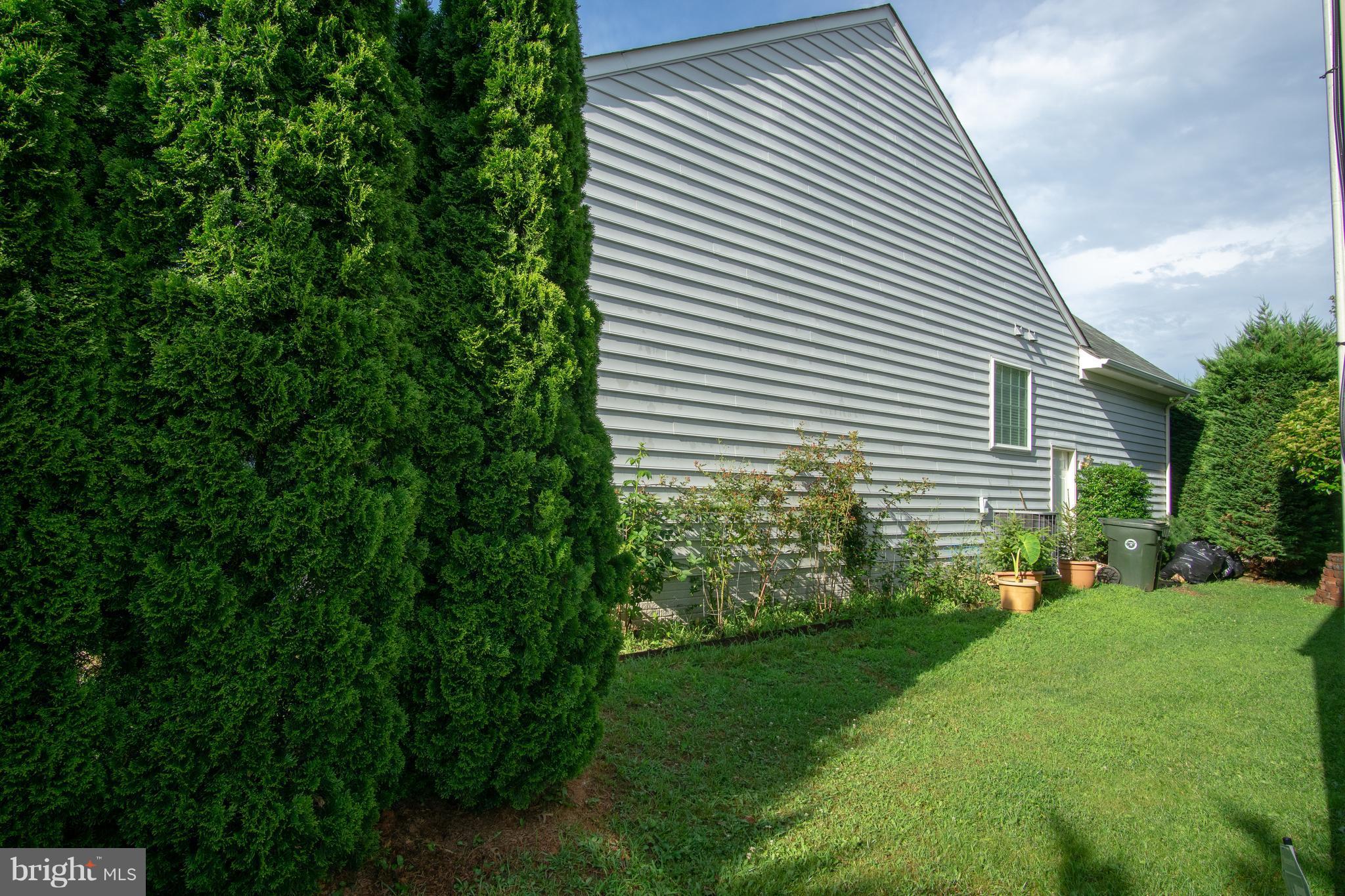 HOMEPLACE ON PELHAMS REACH - Residential