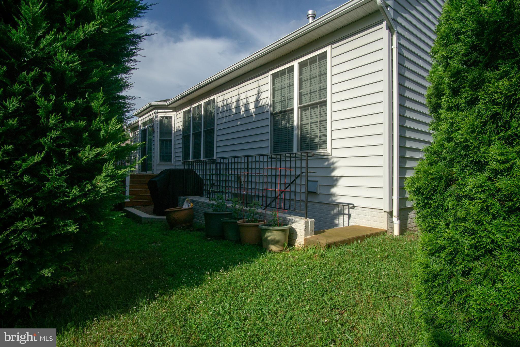 HOMEPLACE ON PELHAMS REACH - Residential