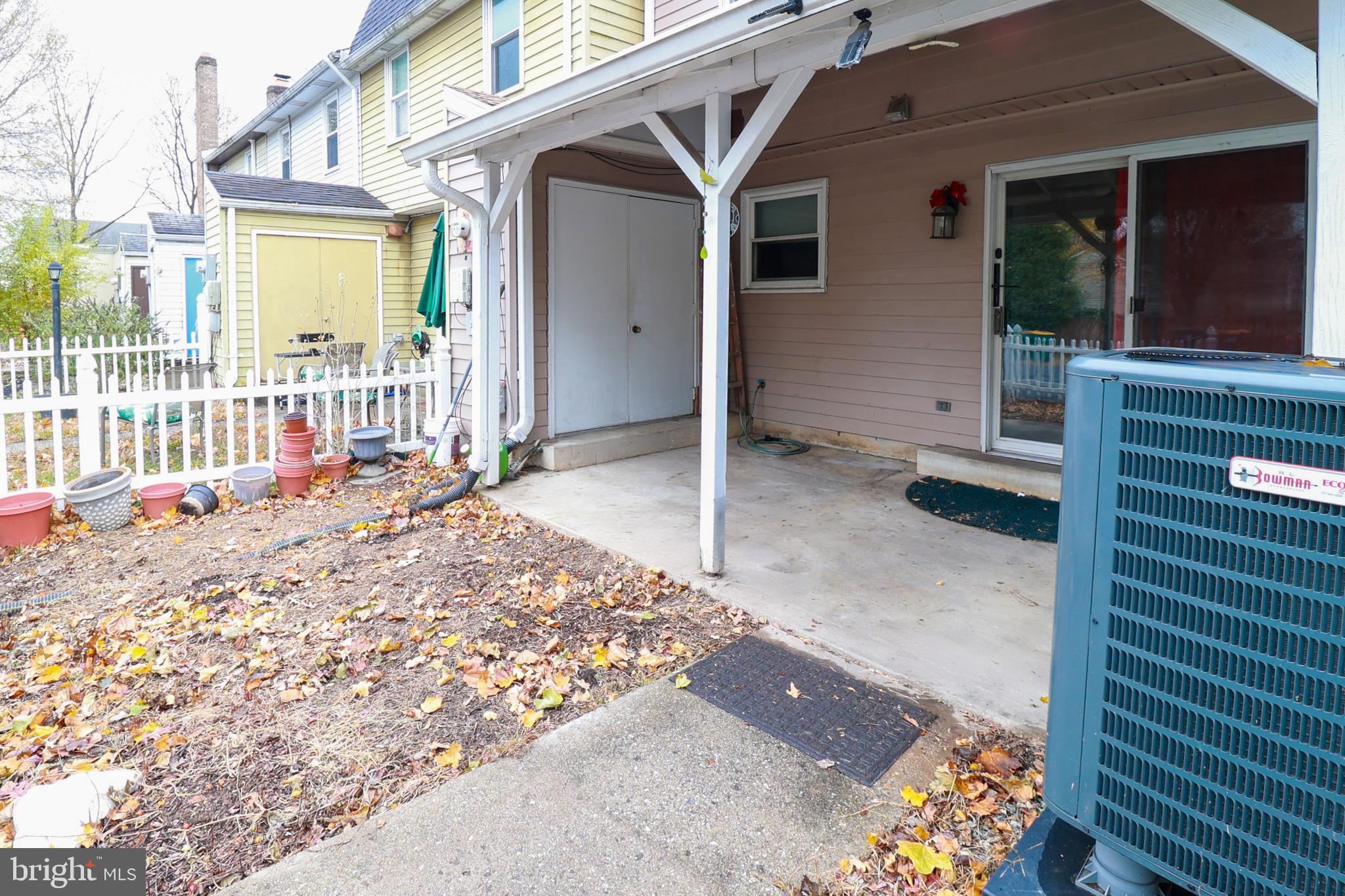 SALEM PARK - Residential